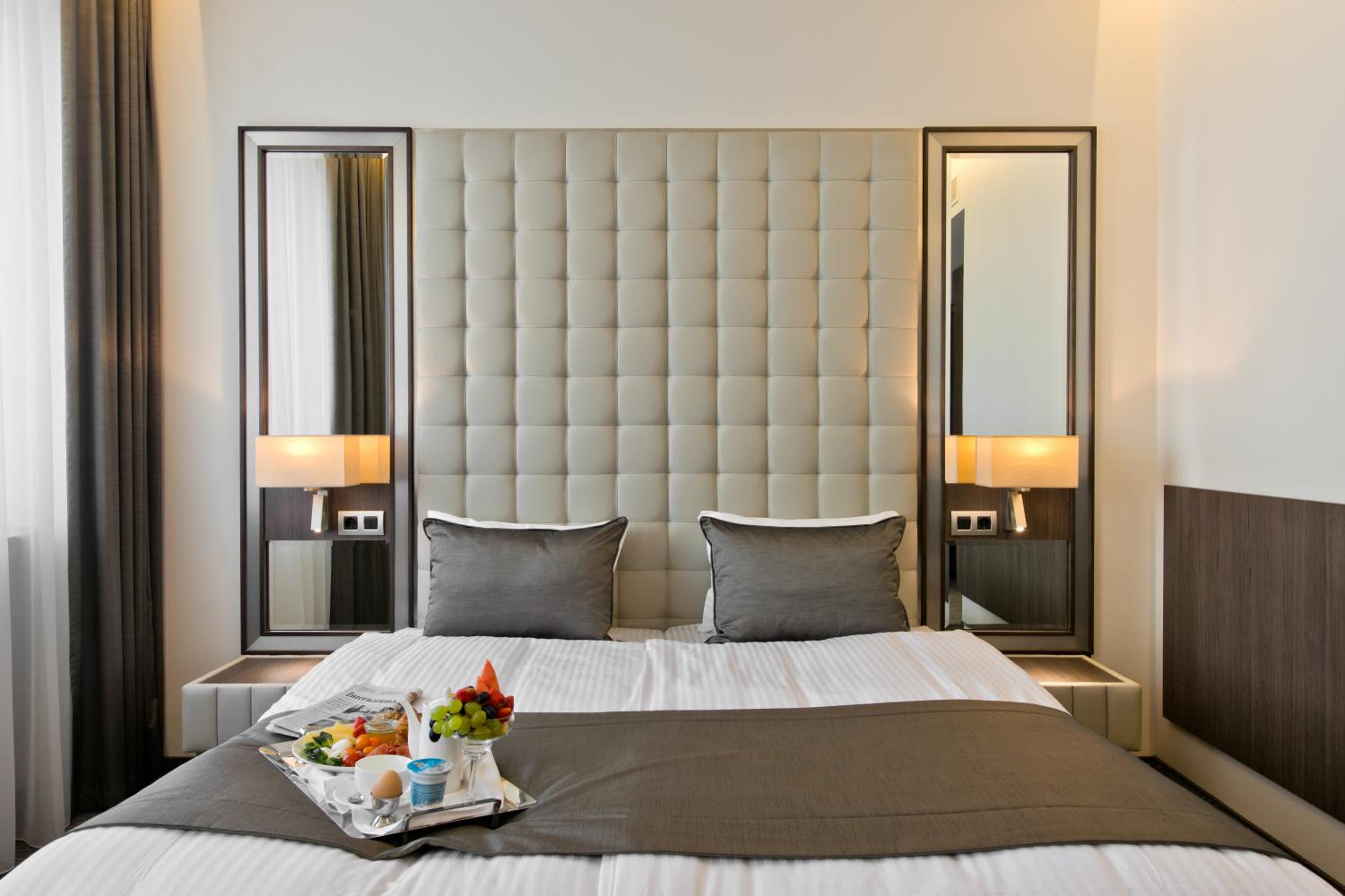 Standard Double or Twin Room with Balcony or Terrace photo 2