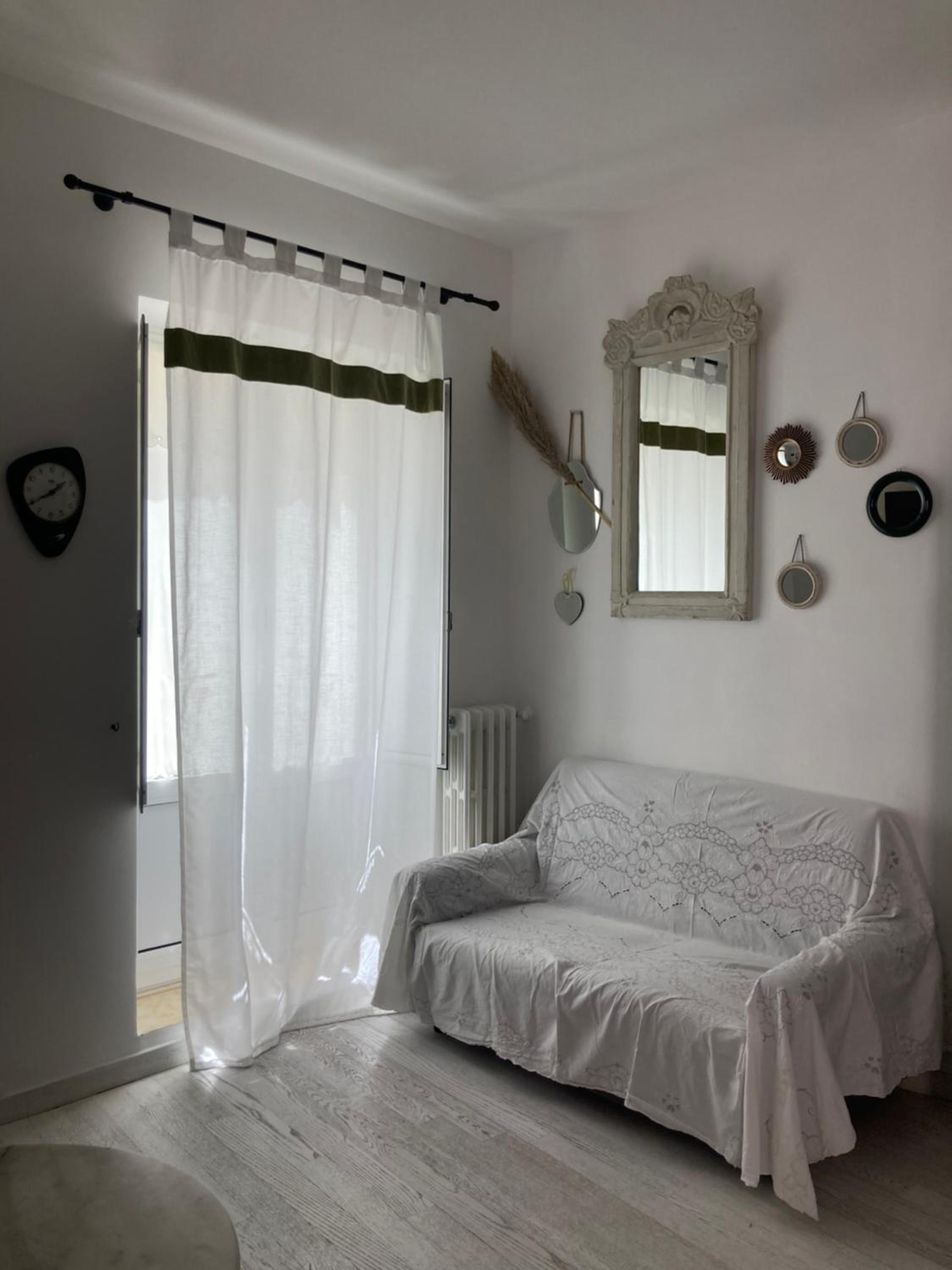 One-Bedroom House - Photo 10