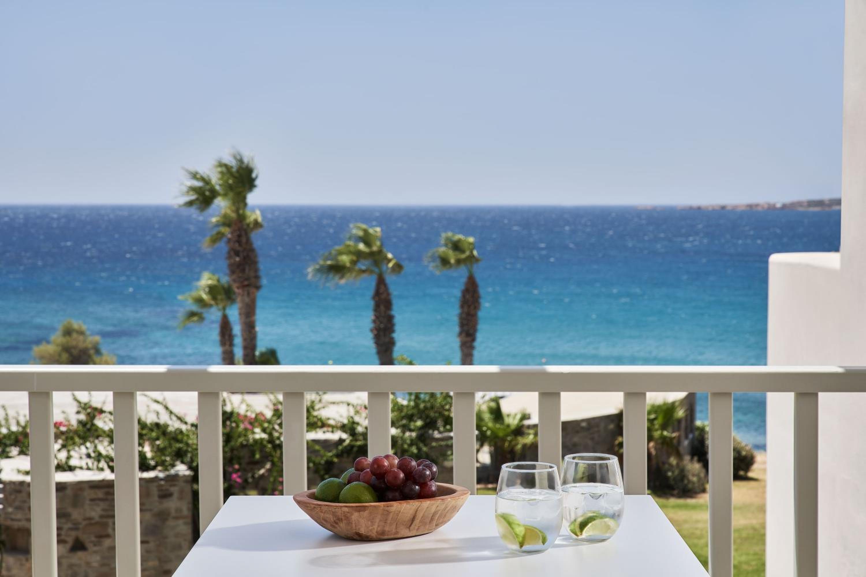 Deluxe Double Room with Sea View - Photo 5