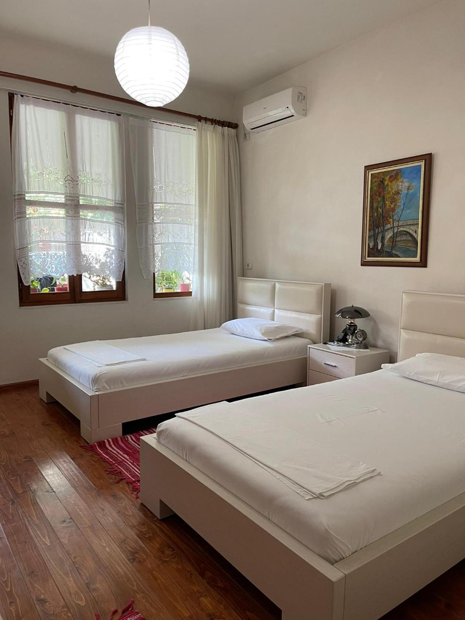 Large Twin Room