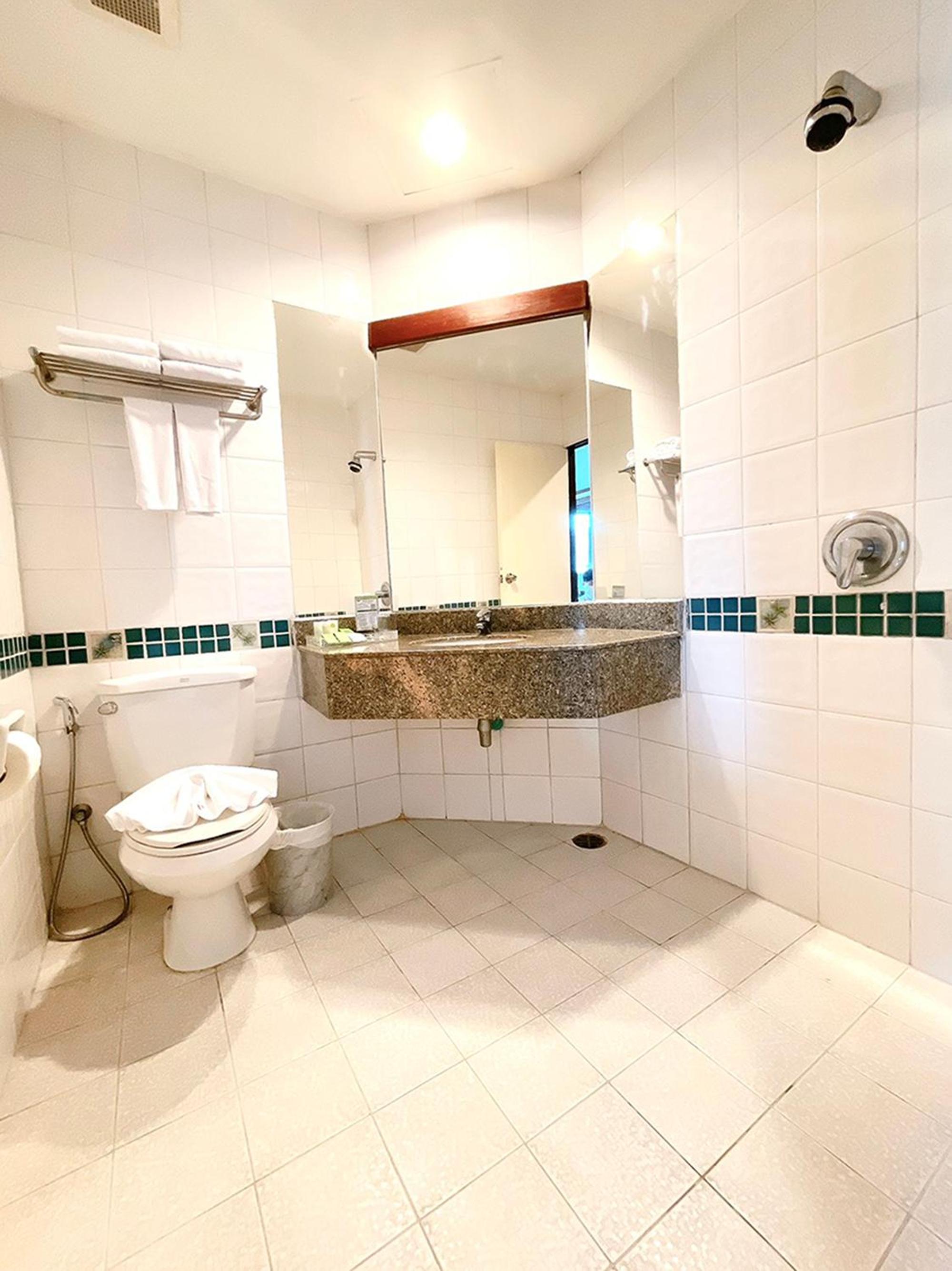 Standard Room - Photo 4
