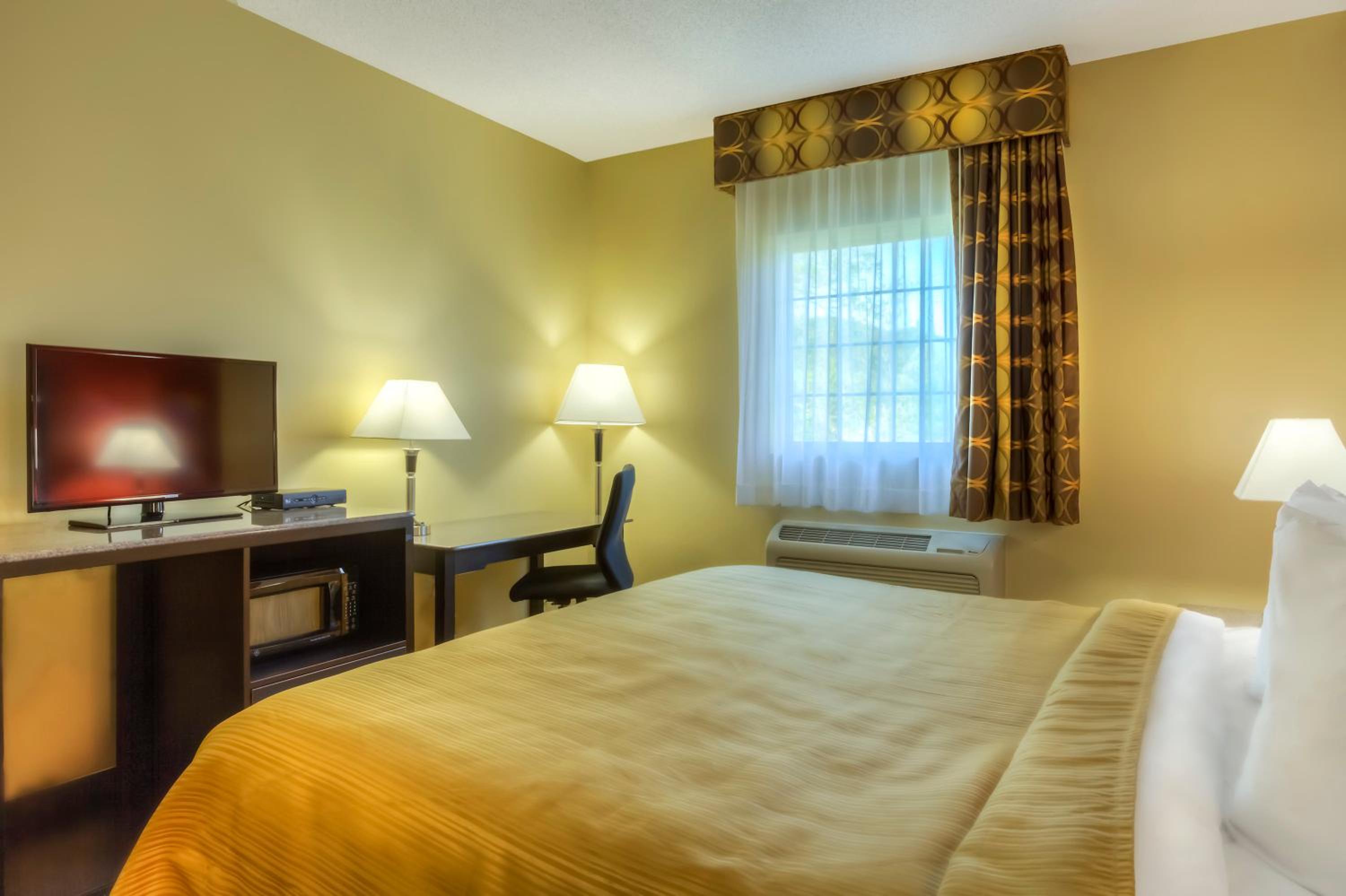 Queen Room - Disability Access/Non-Smoking - Photo 2