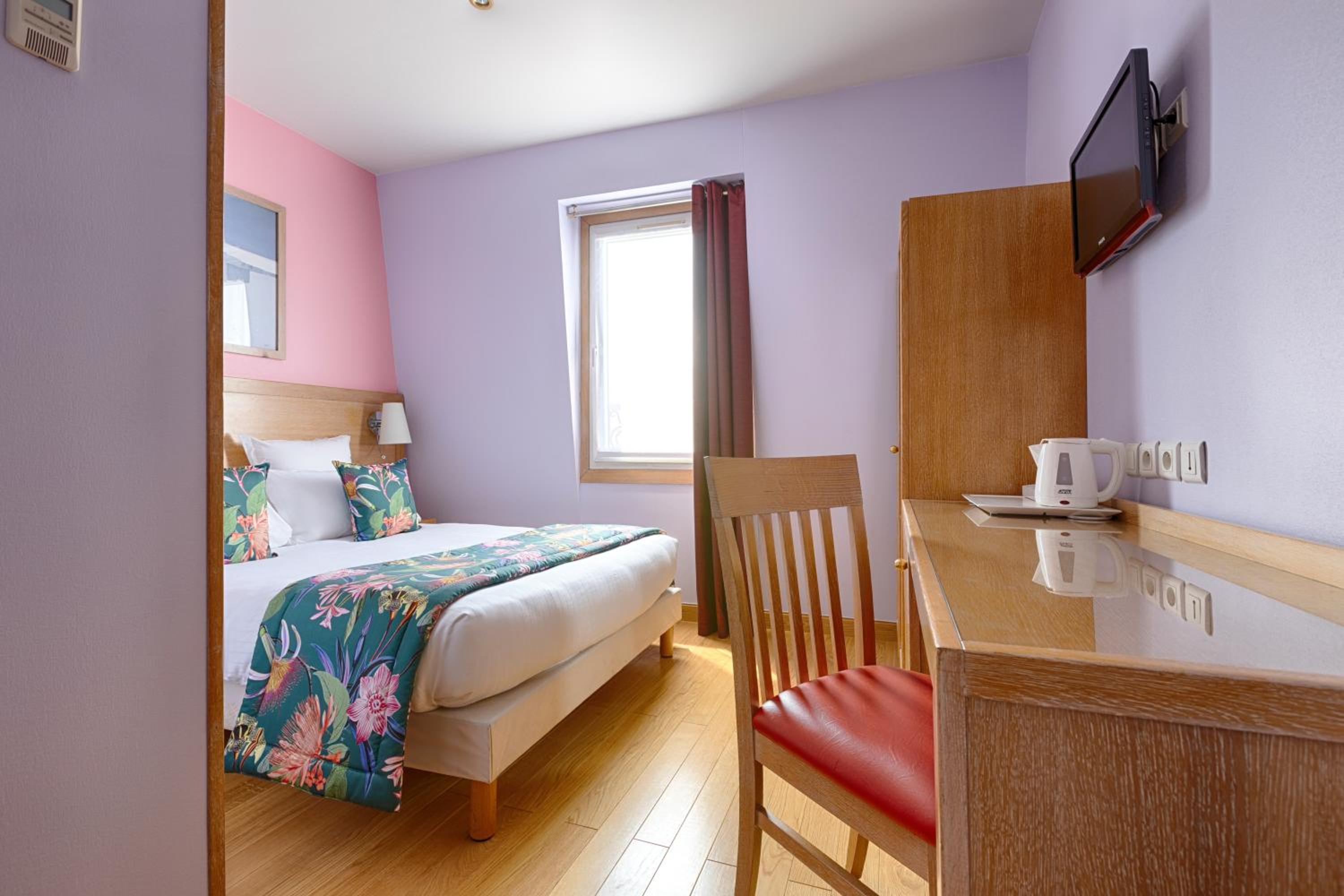Two Double Room Adjacent