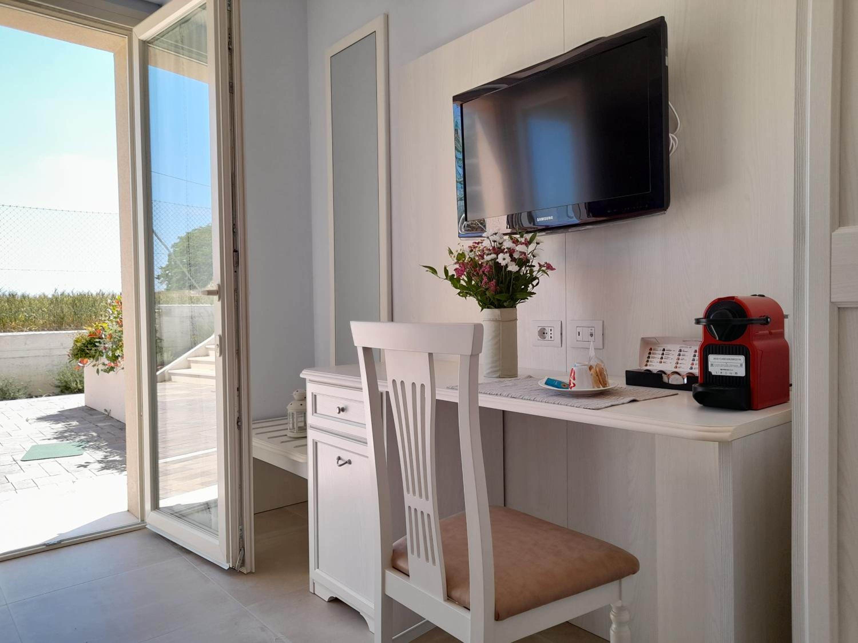 Double Room With Private Bathroom photo 1