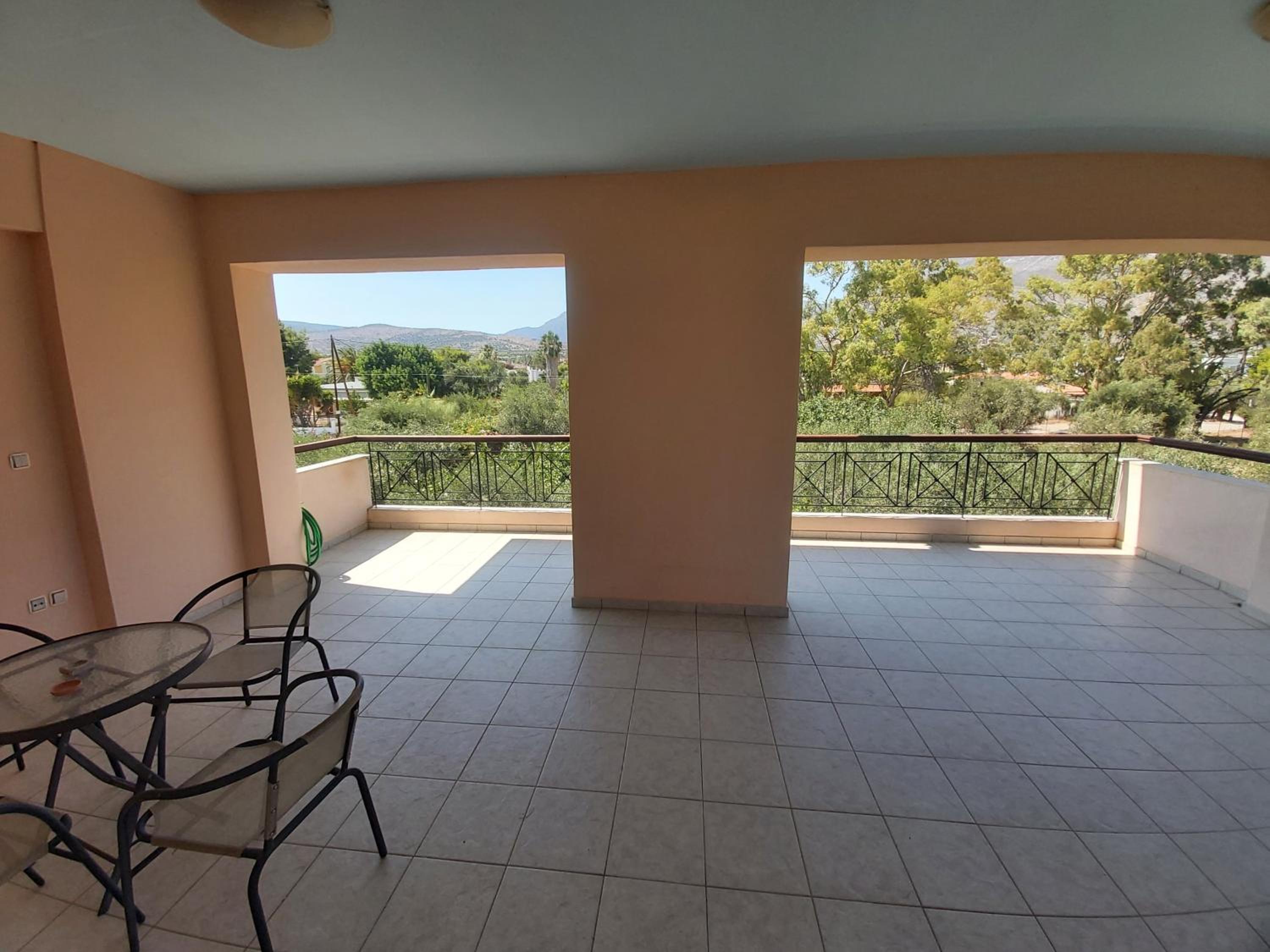 Three-Bedroom Apartment - Photo 24