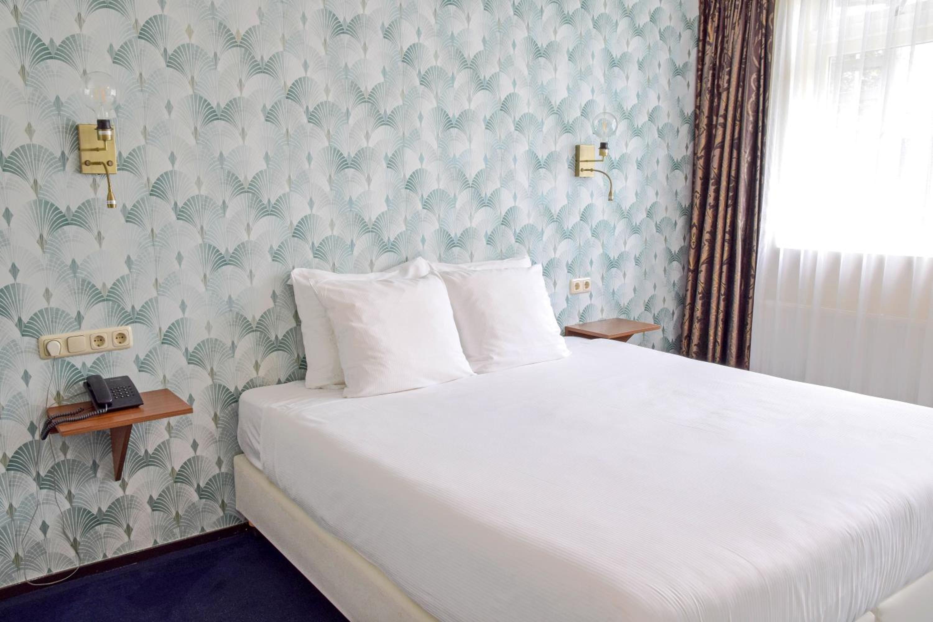 Double Room - Photo 5