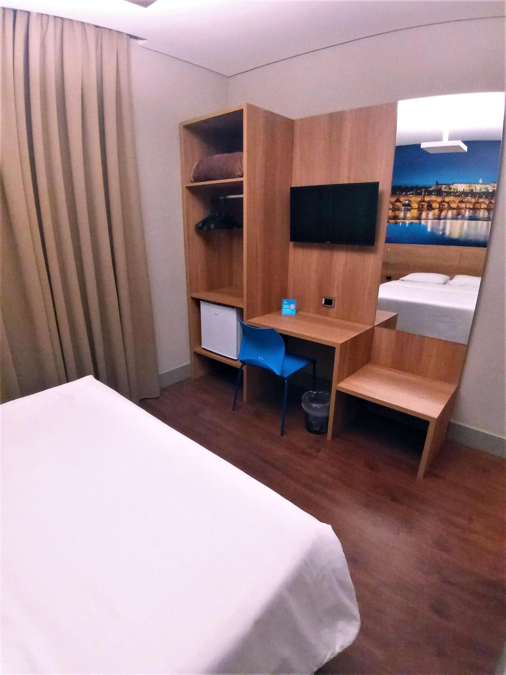 Standard Double Room photo 2