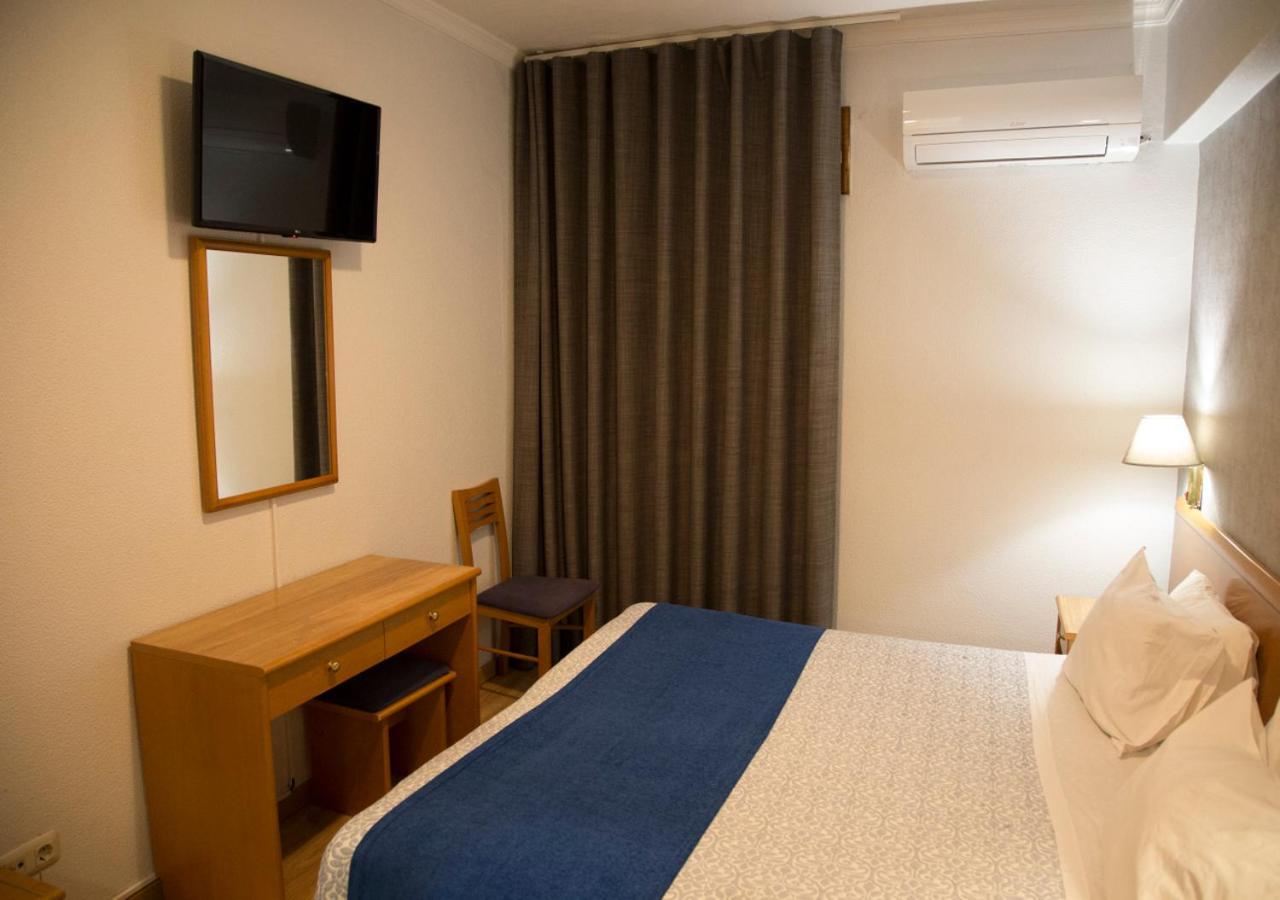 Double Room - Photo 3