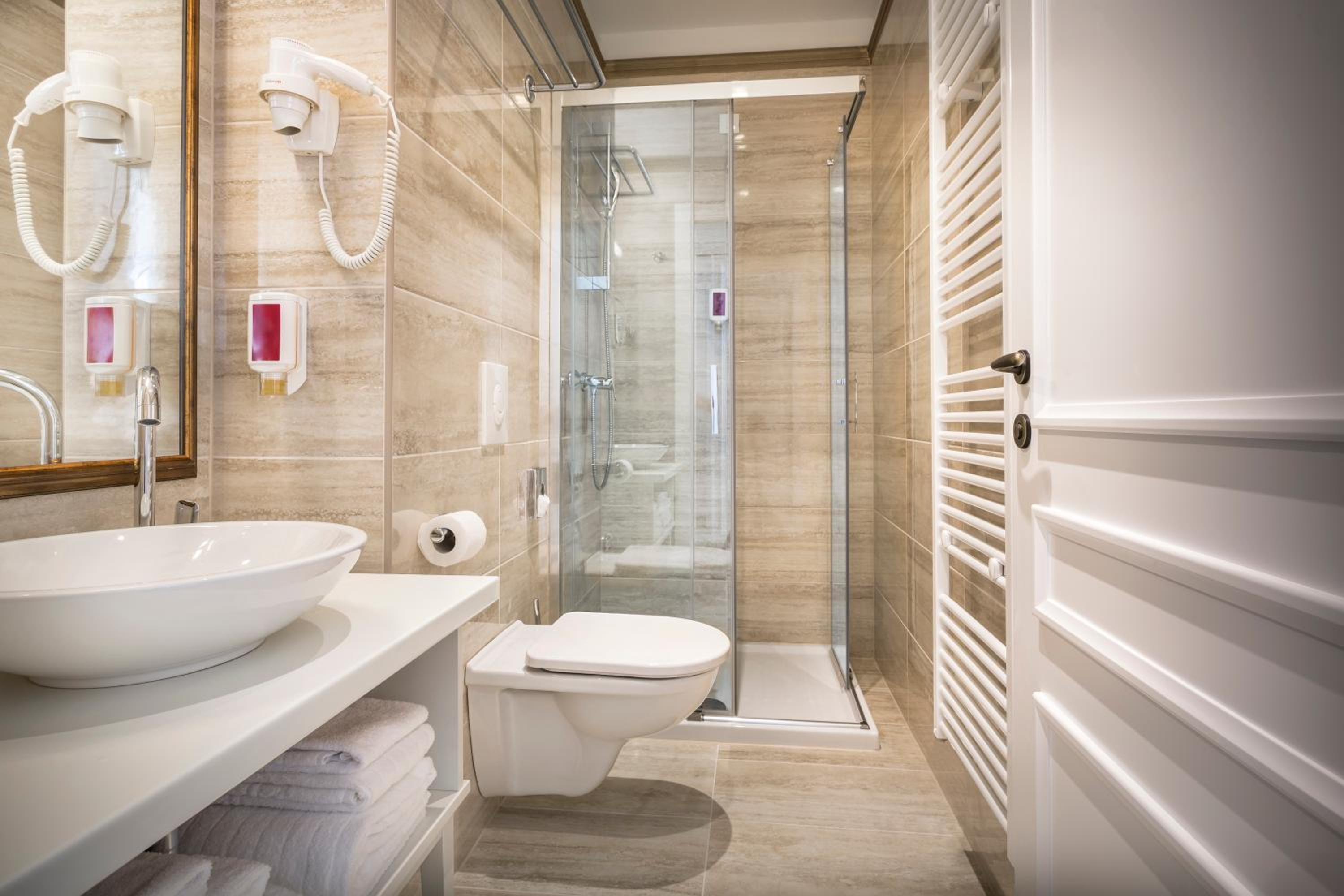 Superior Double Room - Photo 4