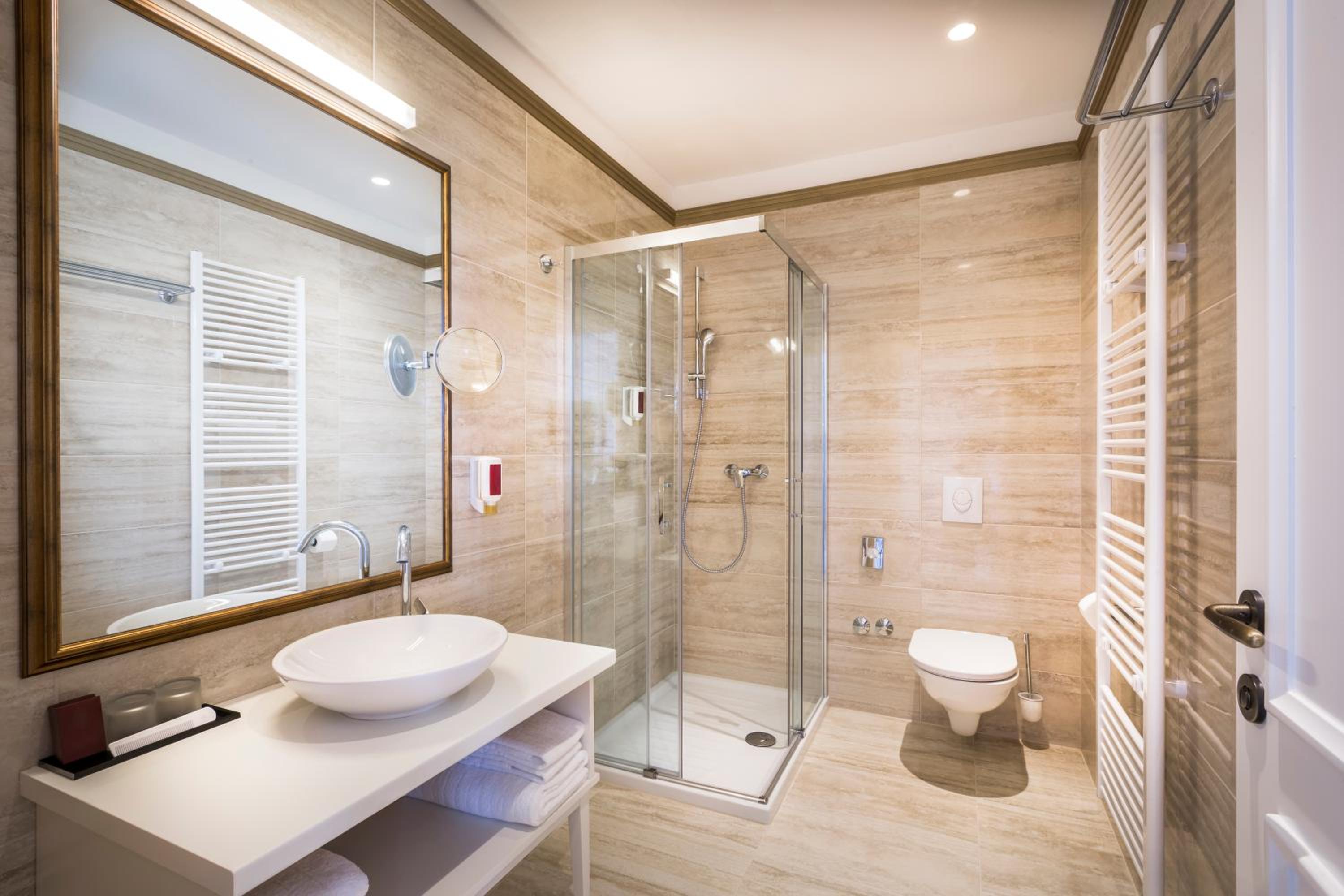 Superior Double Room with Balcony and Sea View - Photo 4