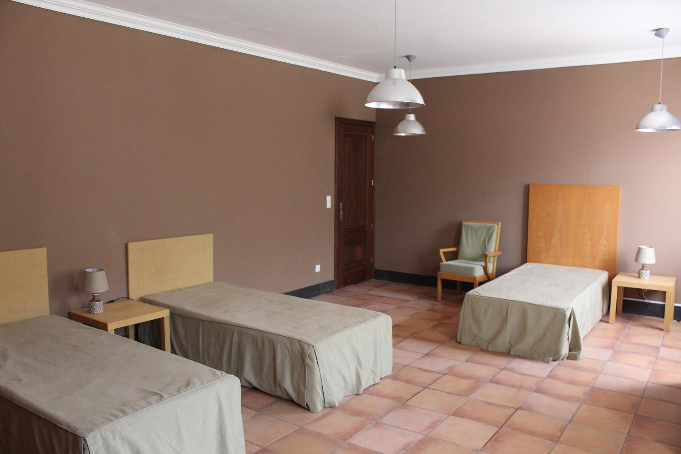 Triple Room - Photo 5