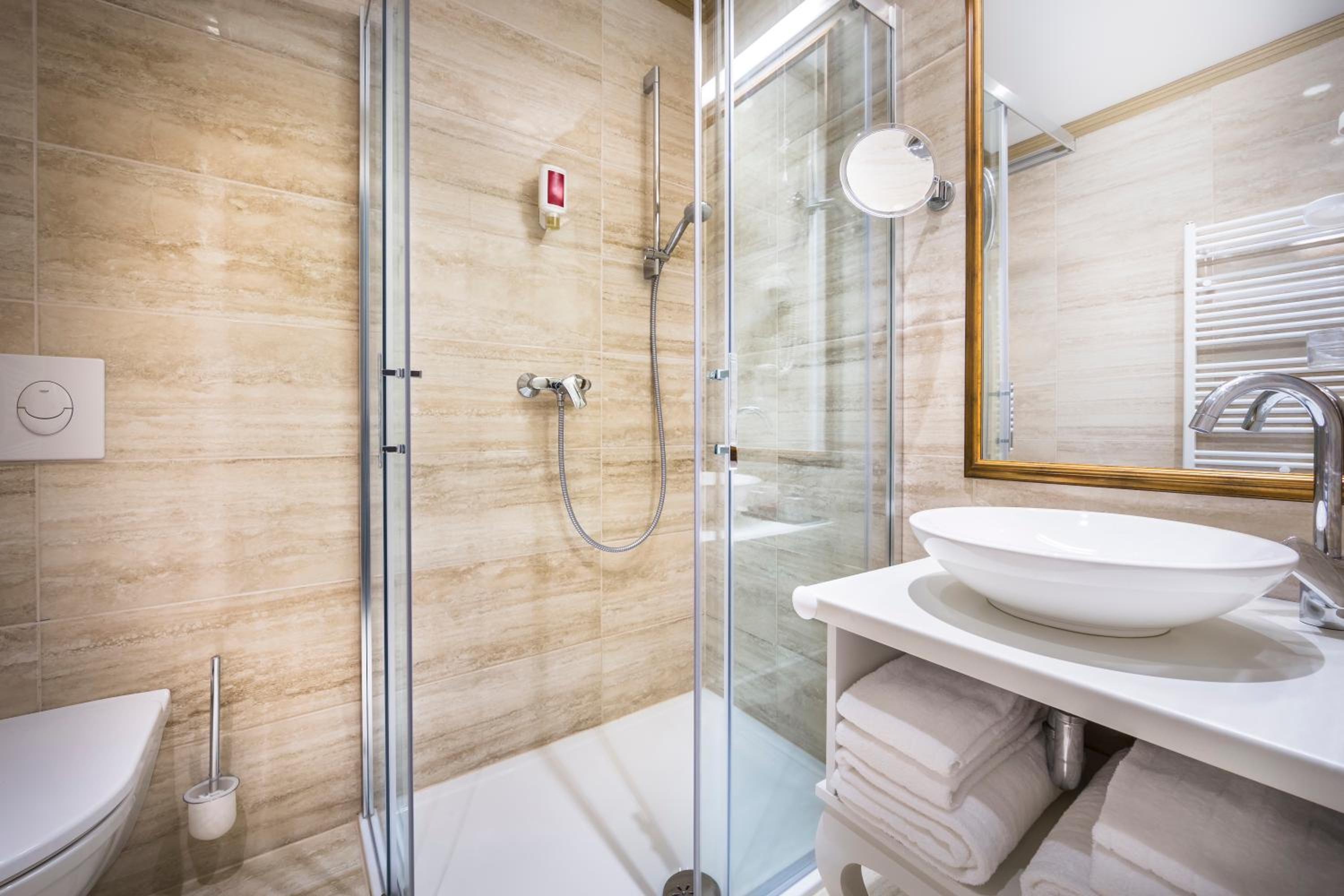 Superior Twin Room with Balcony photo 3