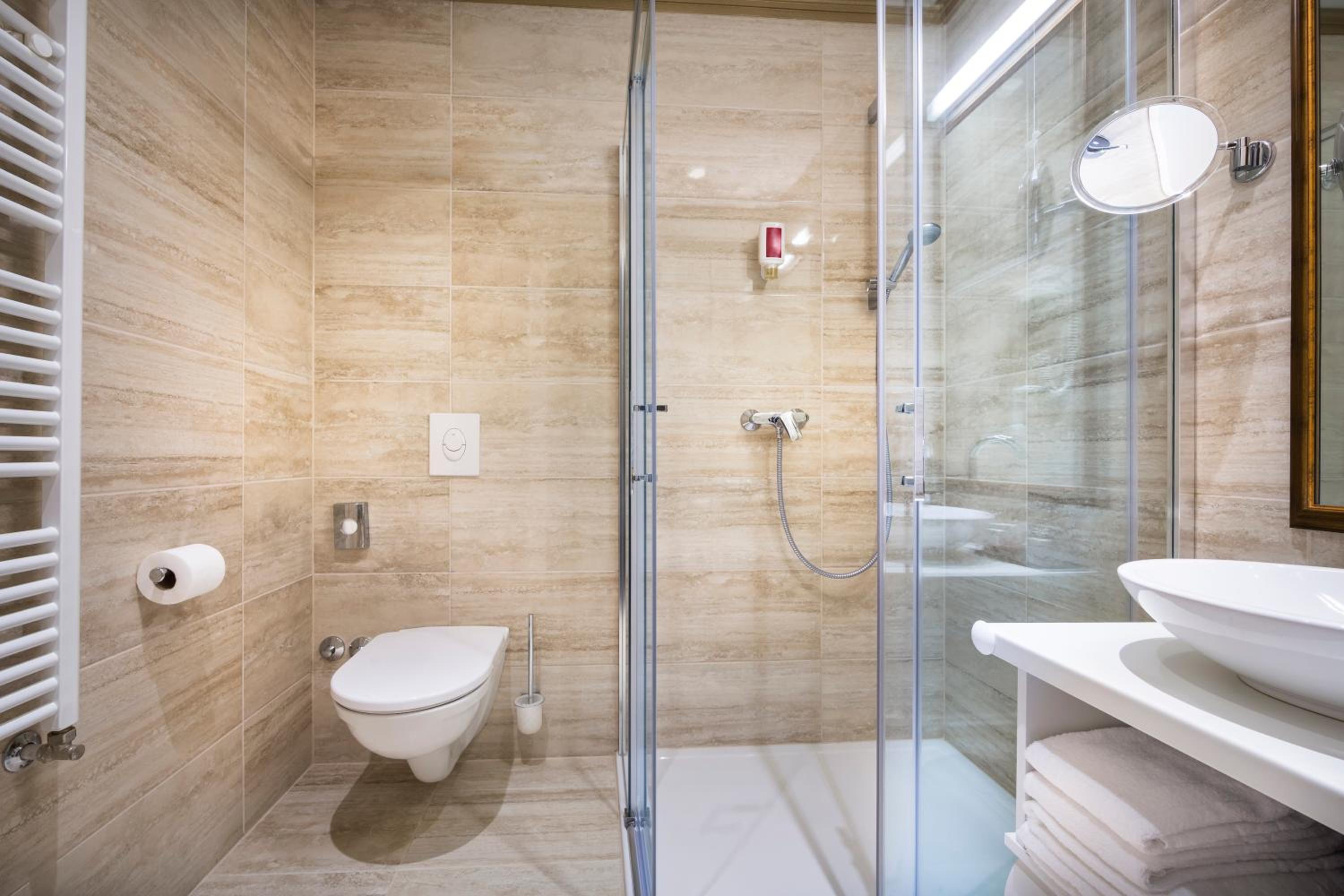 Superior Twin Room with Balcony photo 2
