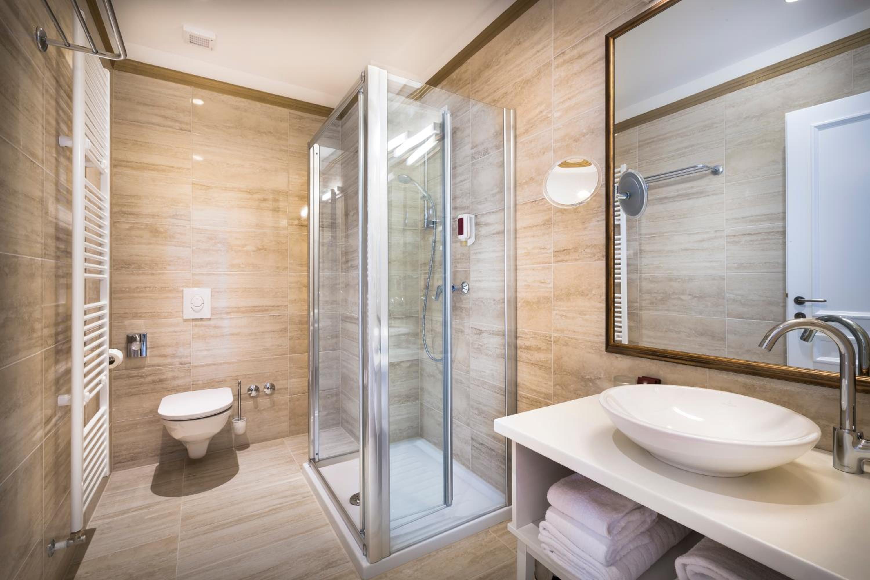 Junior Suite - Photo 6