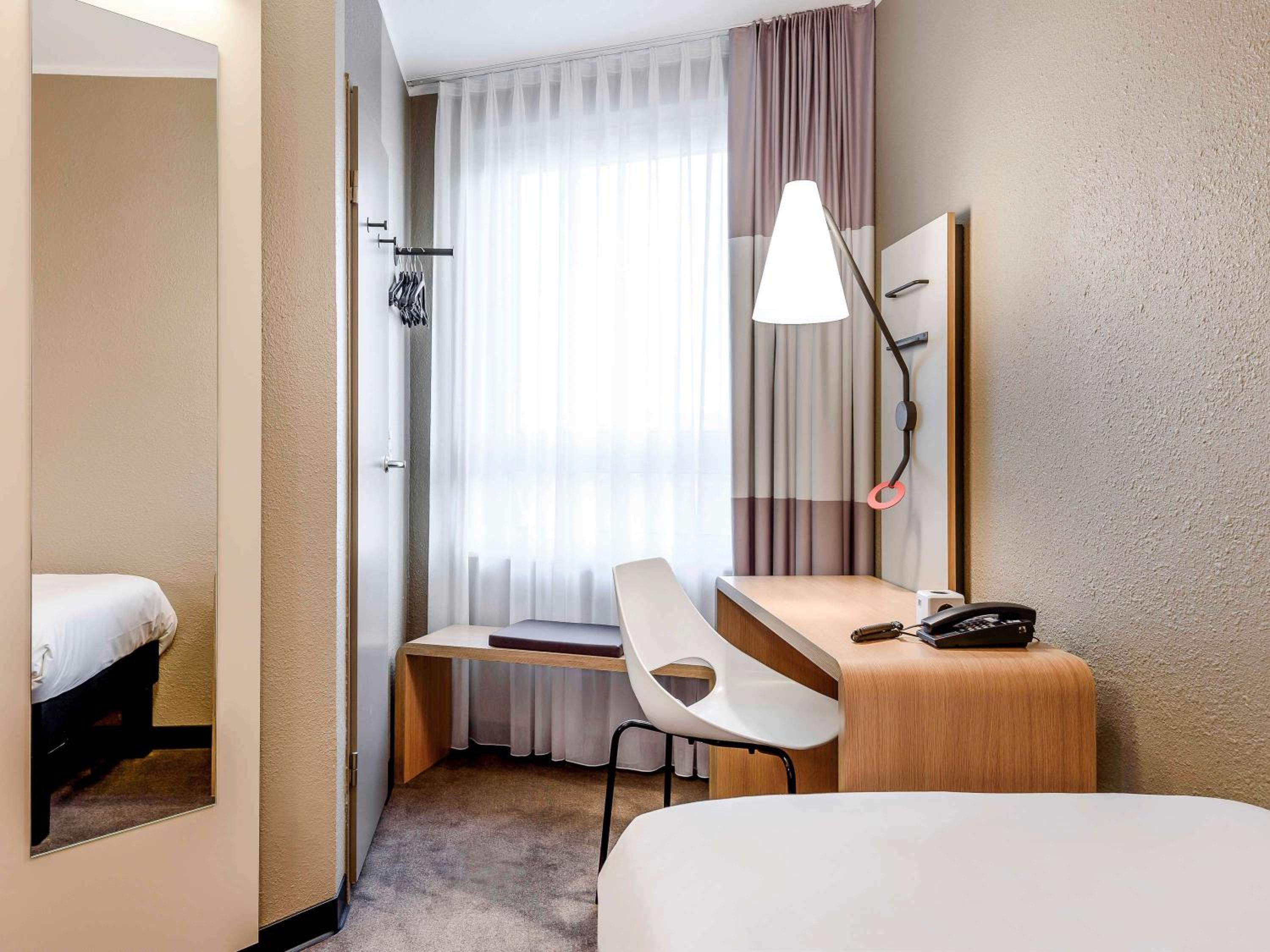 Economy Single Room