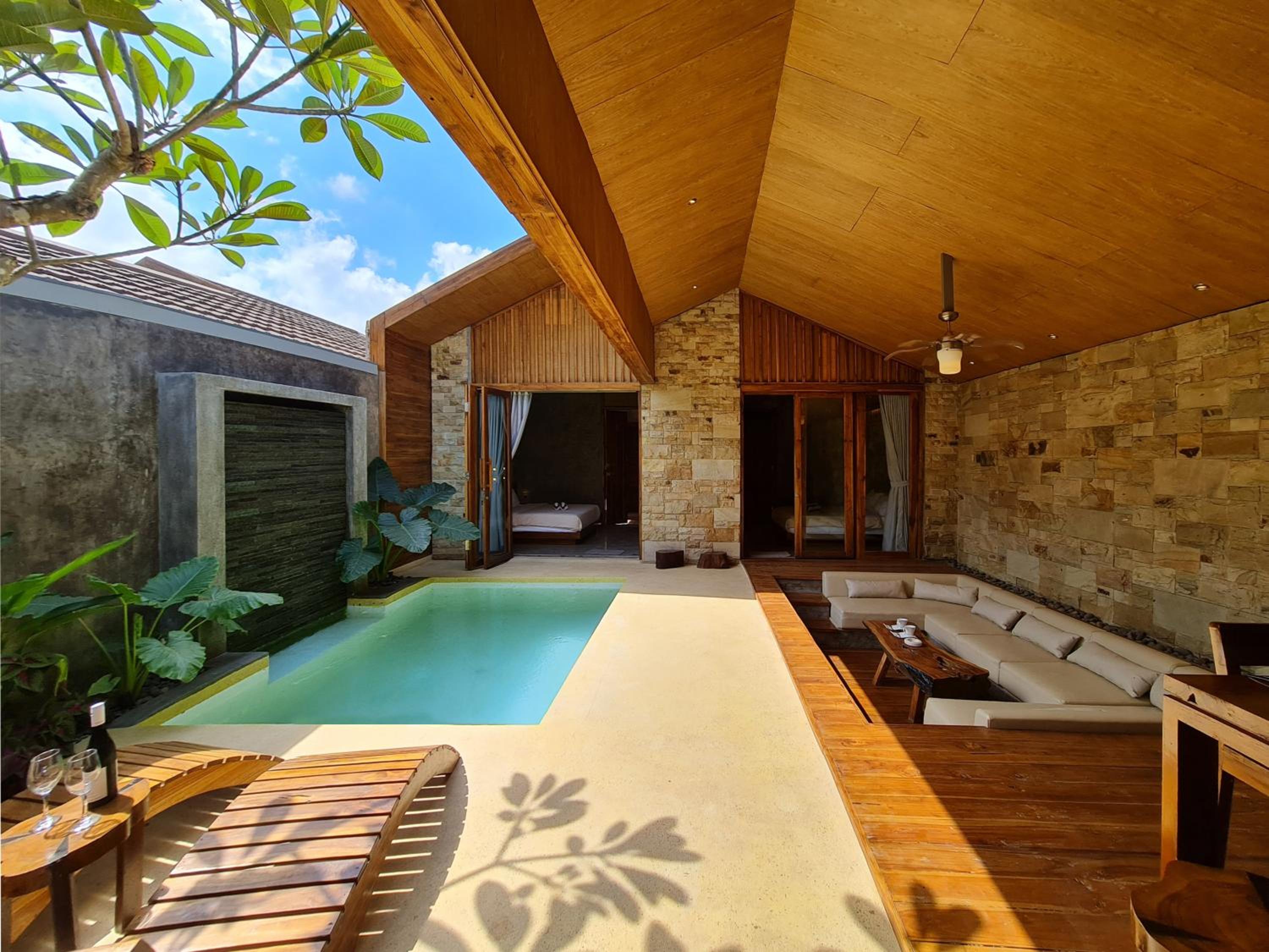 Two-Bedroom Superior Villa with Private Pool - Photo 25