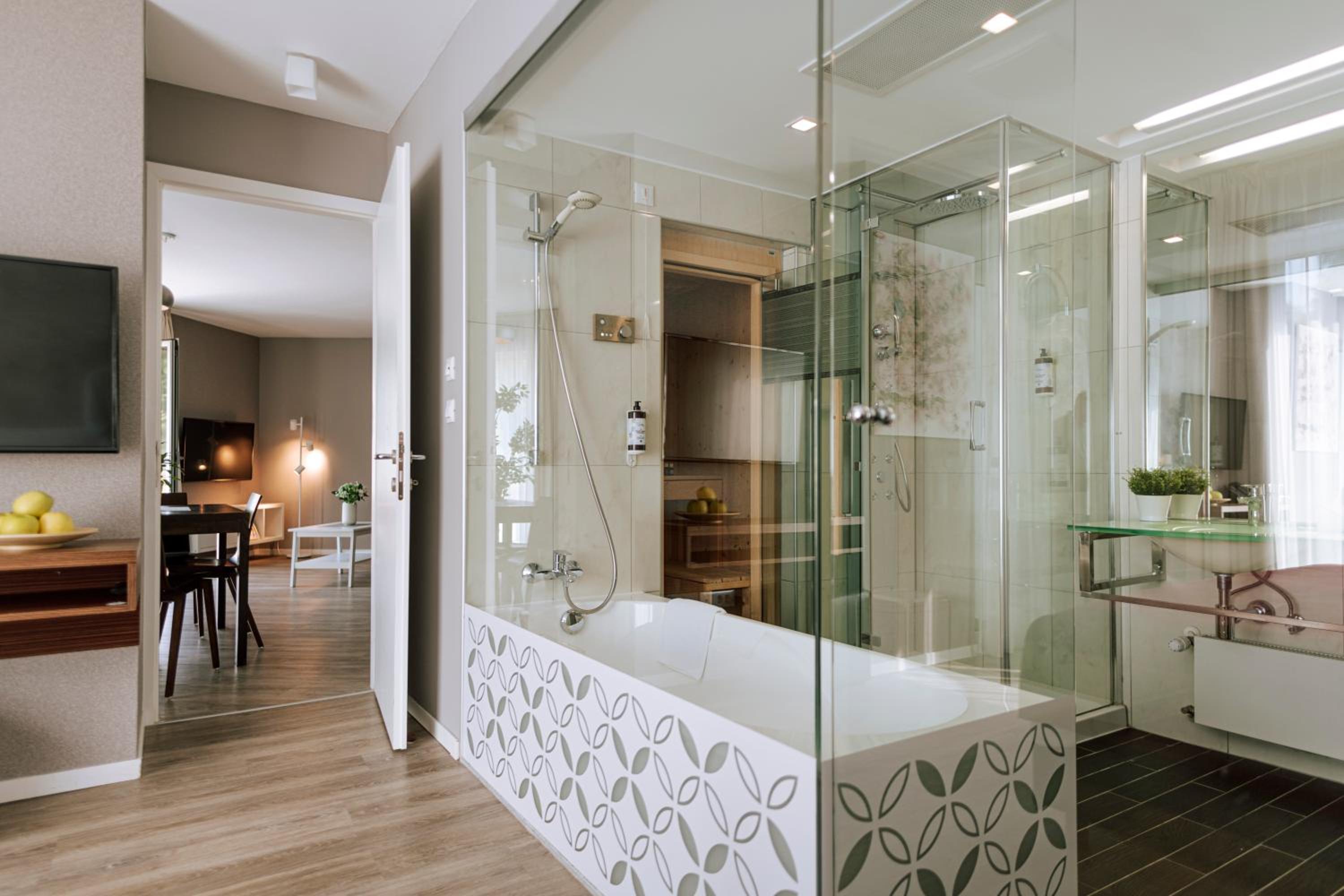 Special Offer - Suite with New Year's Package photo 3