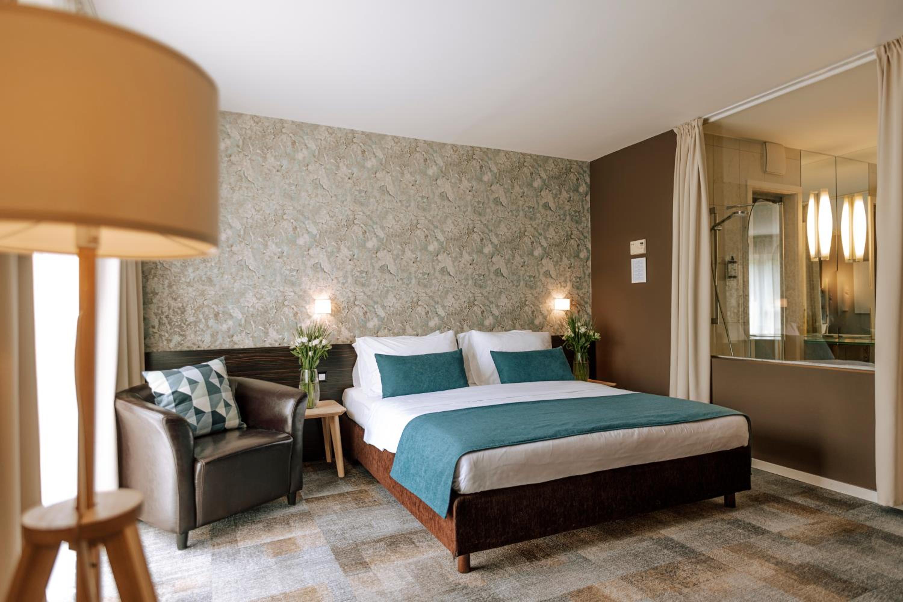 Premium Double/Twin Room photo 2