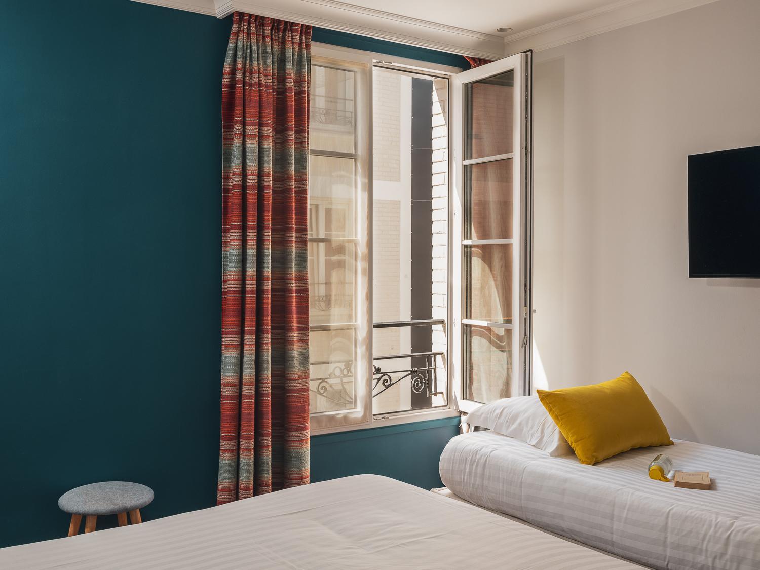 Deluxe Triple Room photo 3