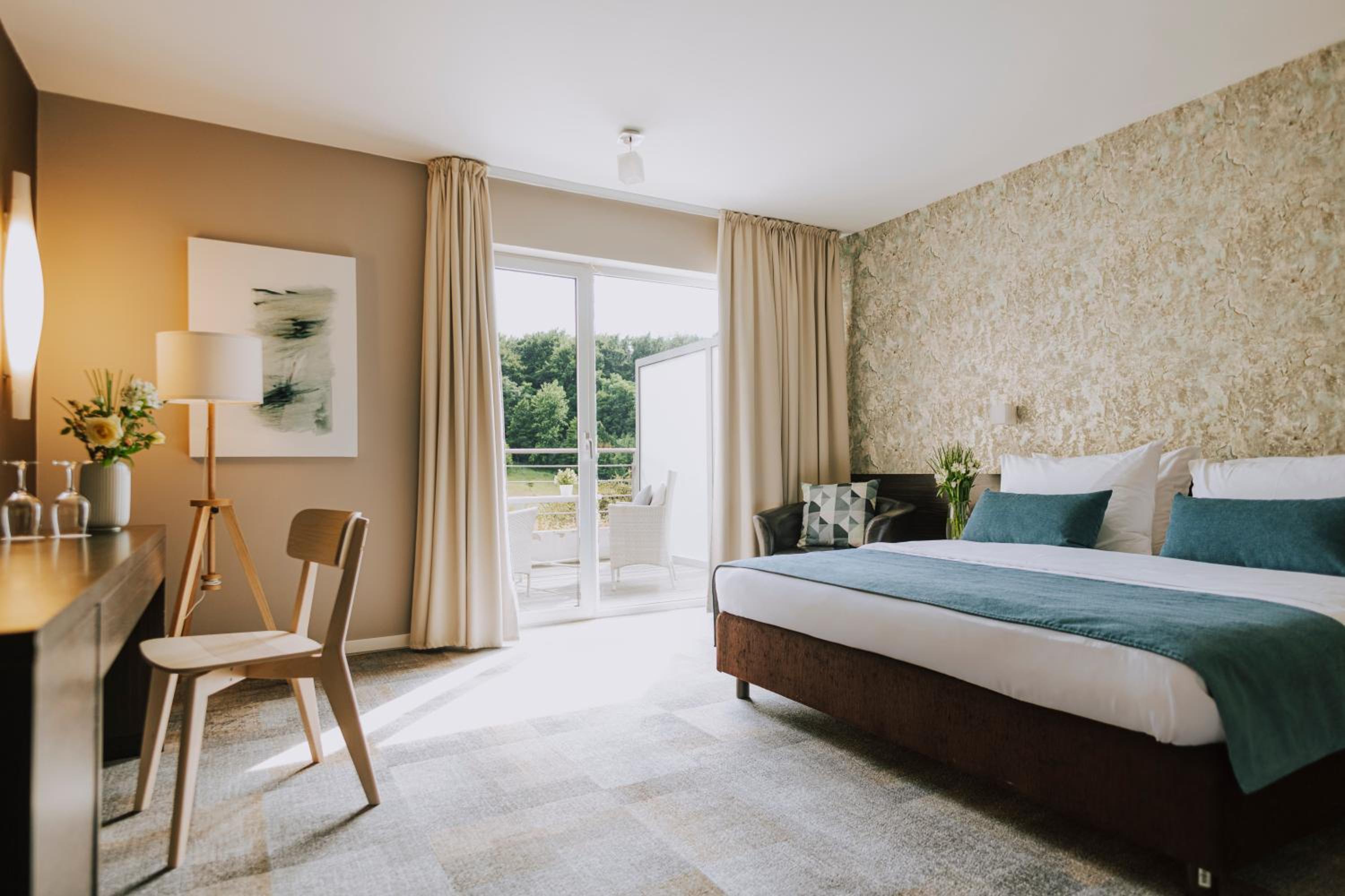 Premium Double/Twin Room with Terrace photo 2