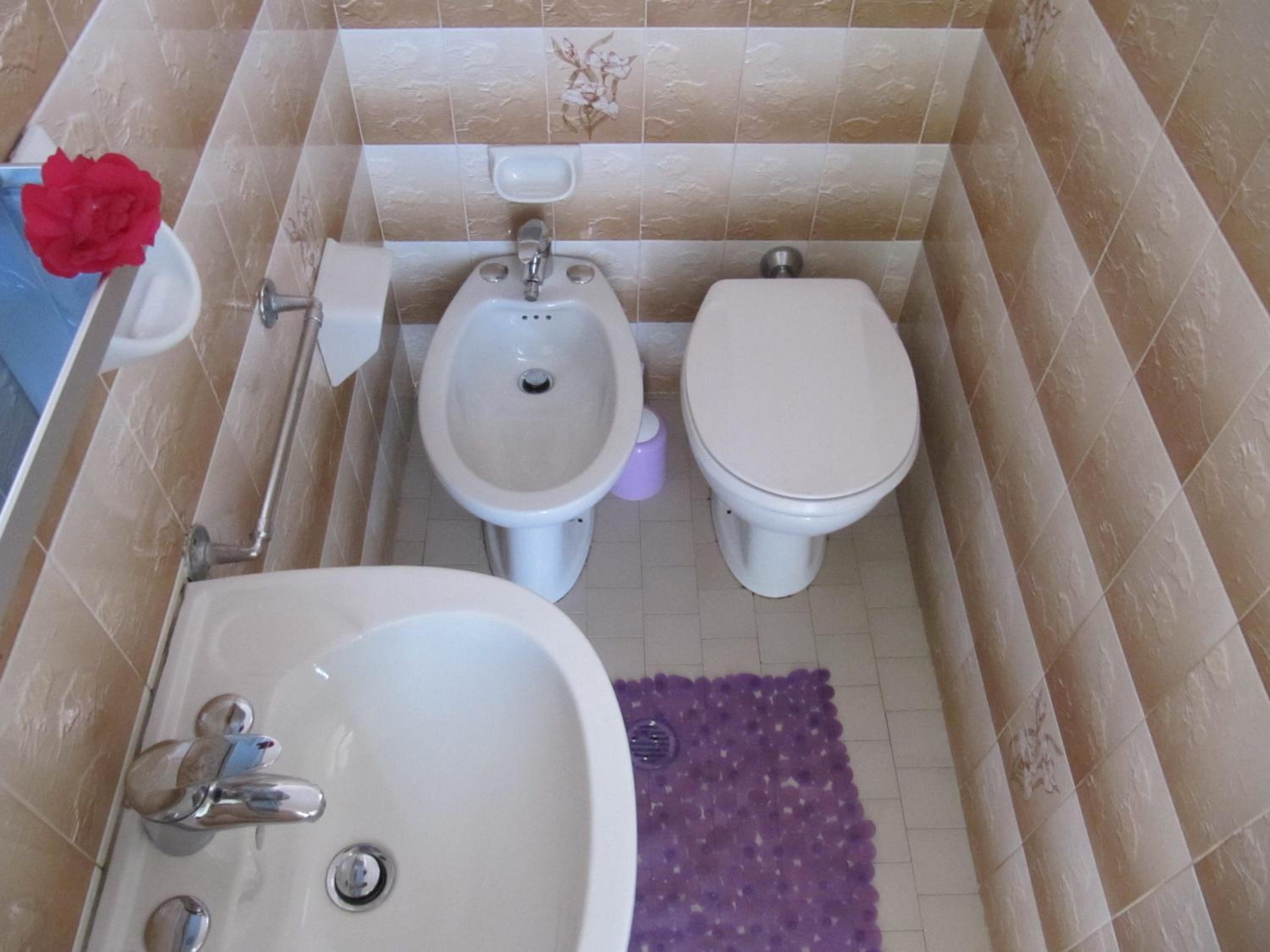 Triple Room with Balcony - Photo 3