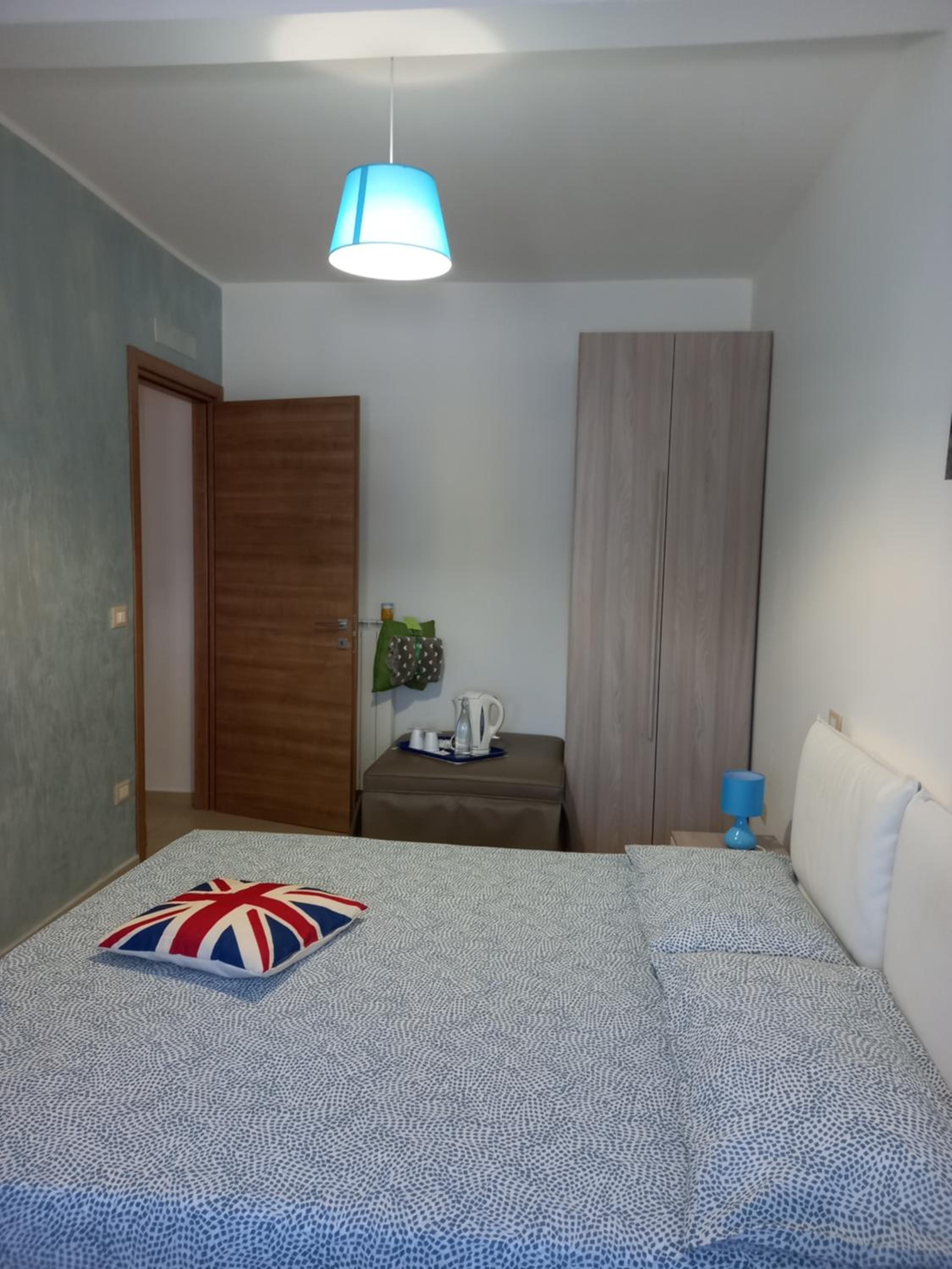 Deluxe Double Room (2 Adults + 1 Child)
