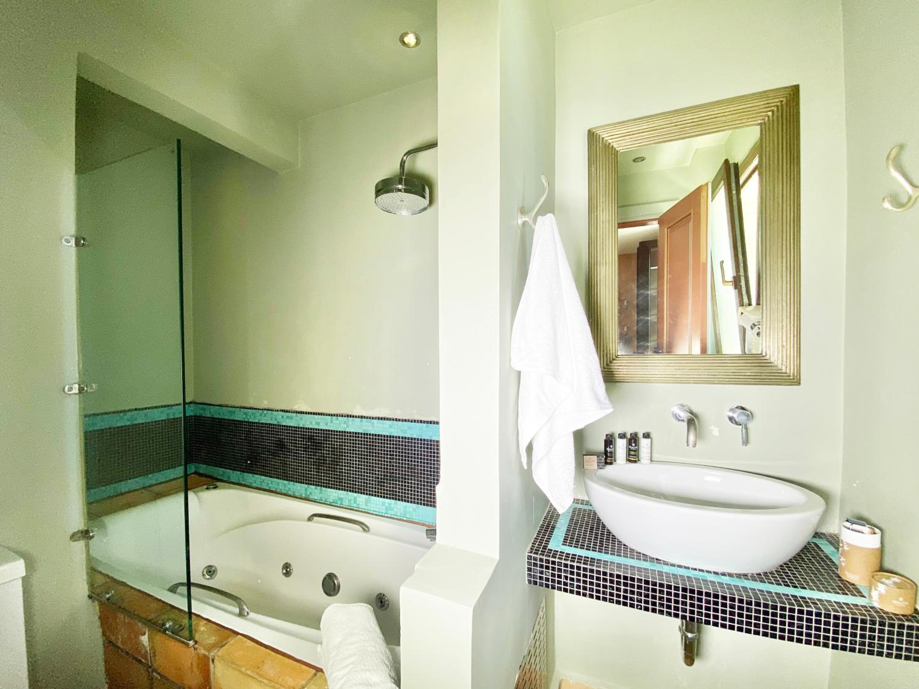 Suite with Terrace photo 2