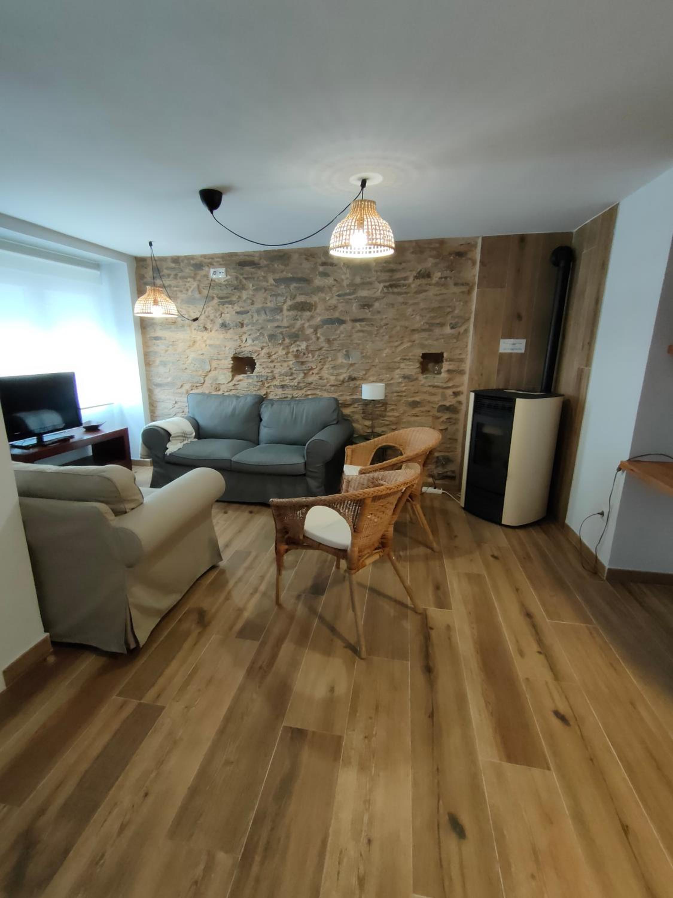 Four-Bedroom House - Photo 15