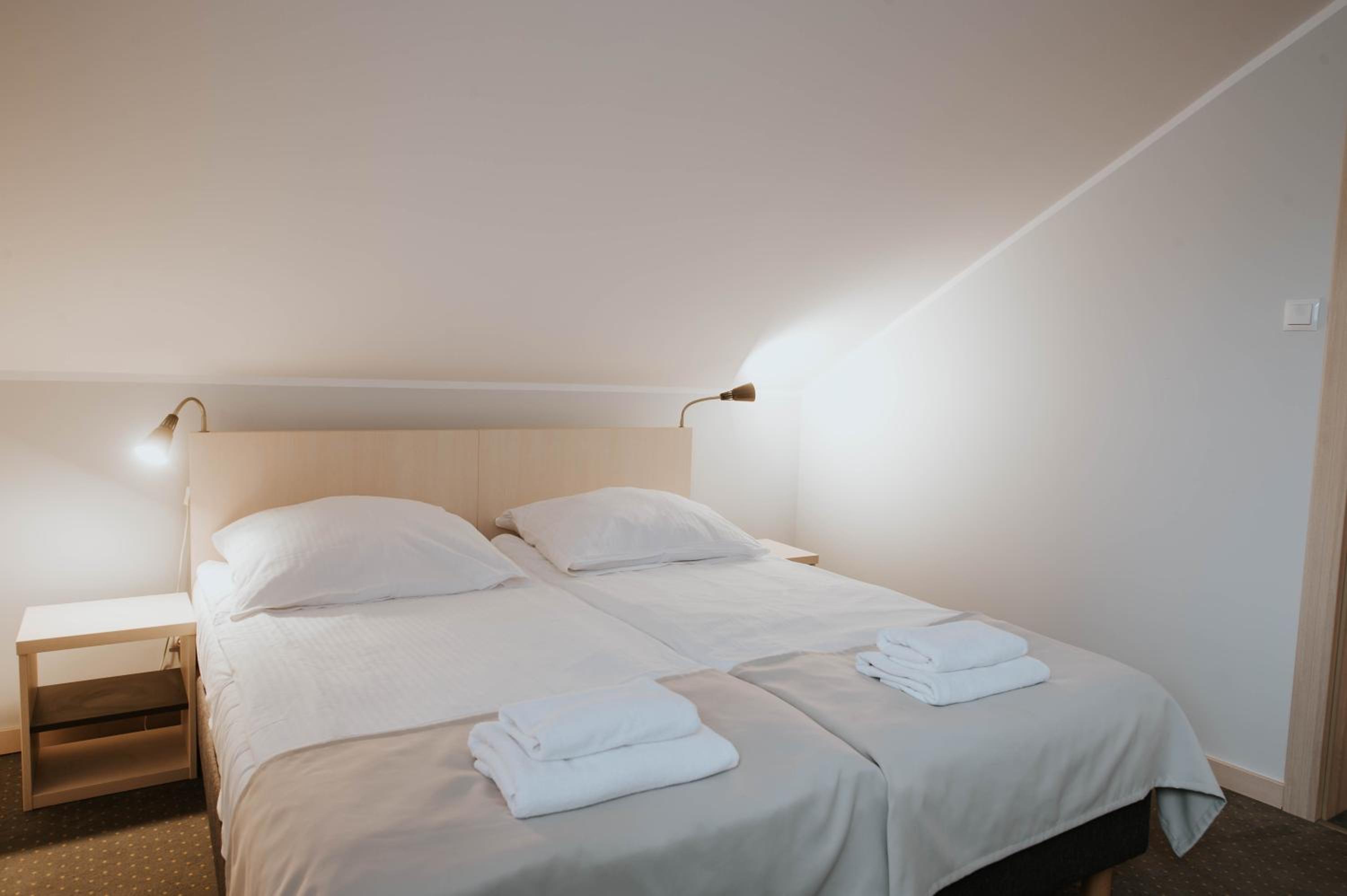 Quadruple Room - Photo 6