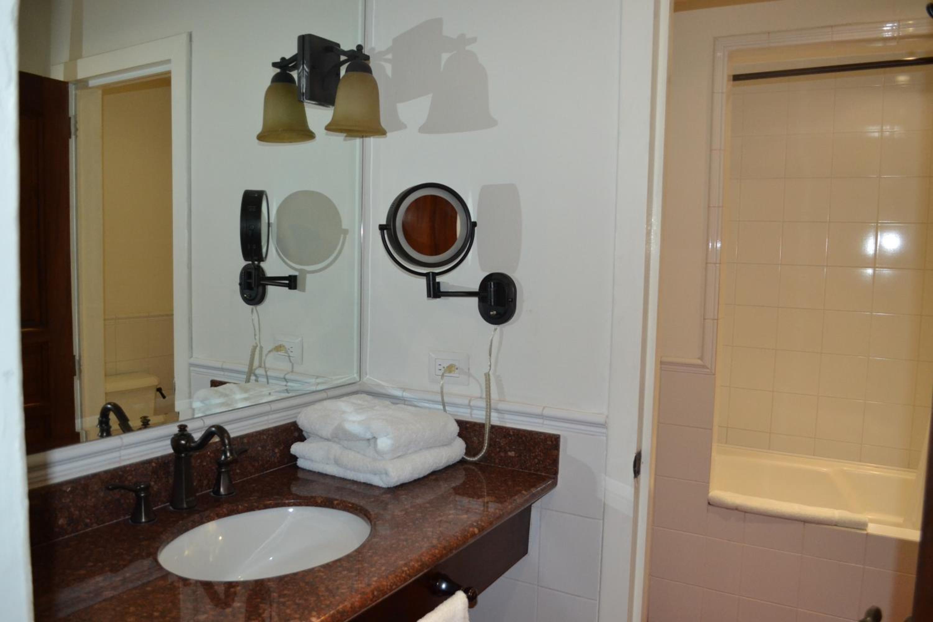 Premium Double Room photo 2