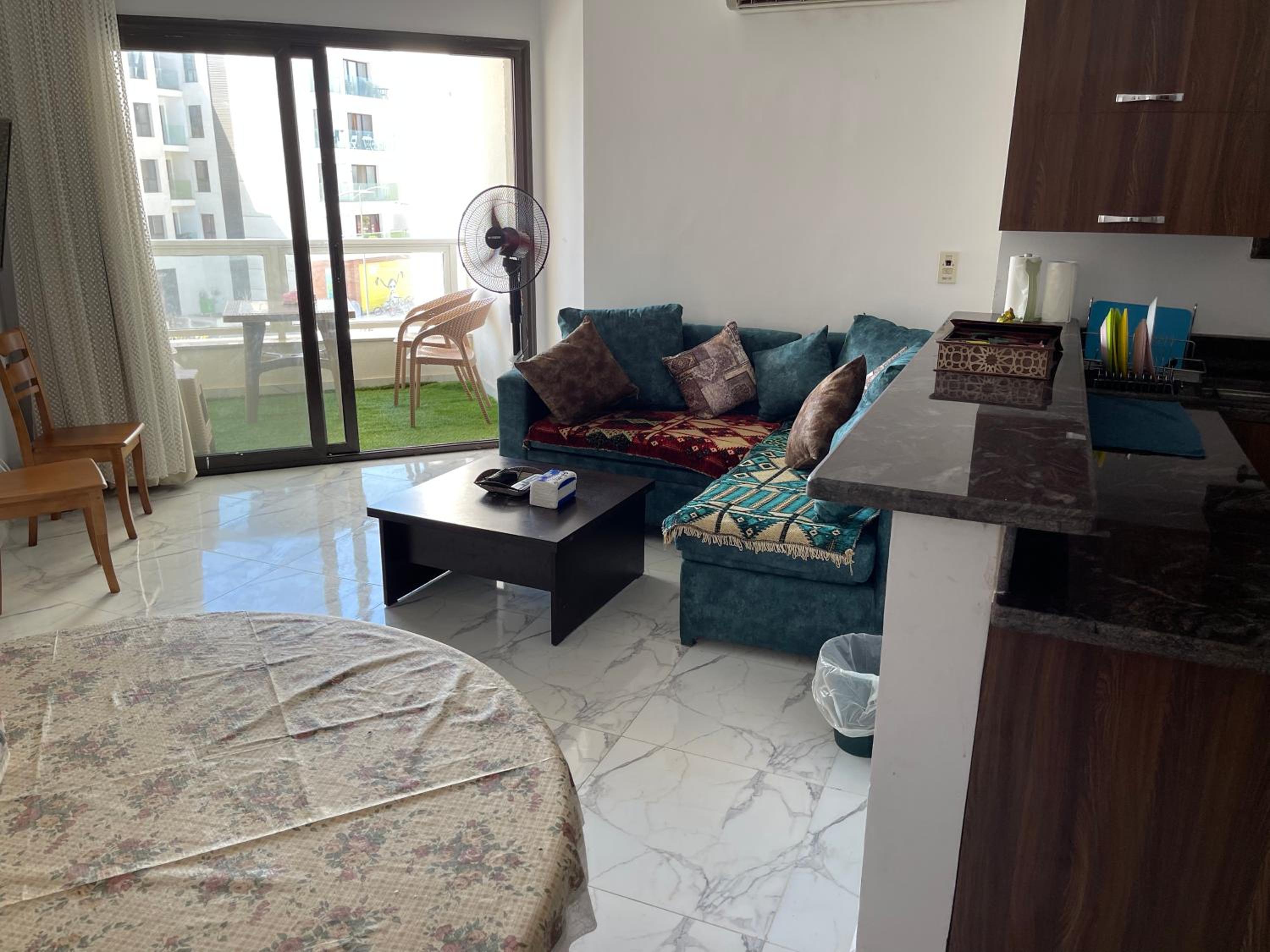 Two-Bedroom Apartment - Photo 18
