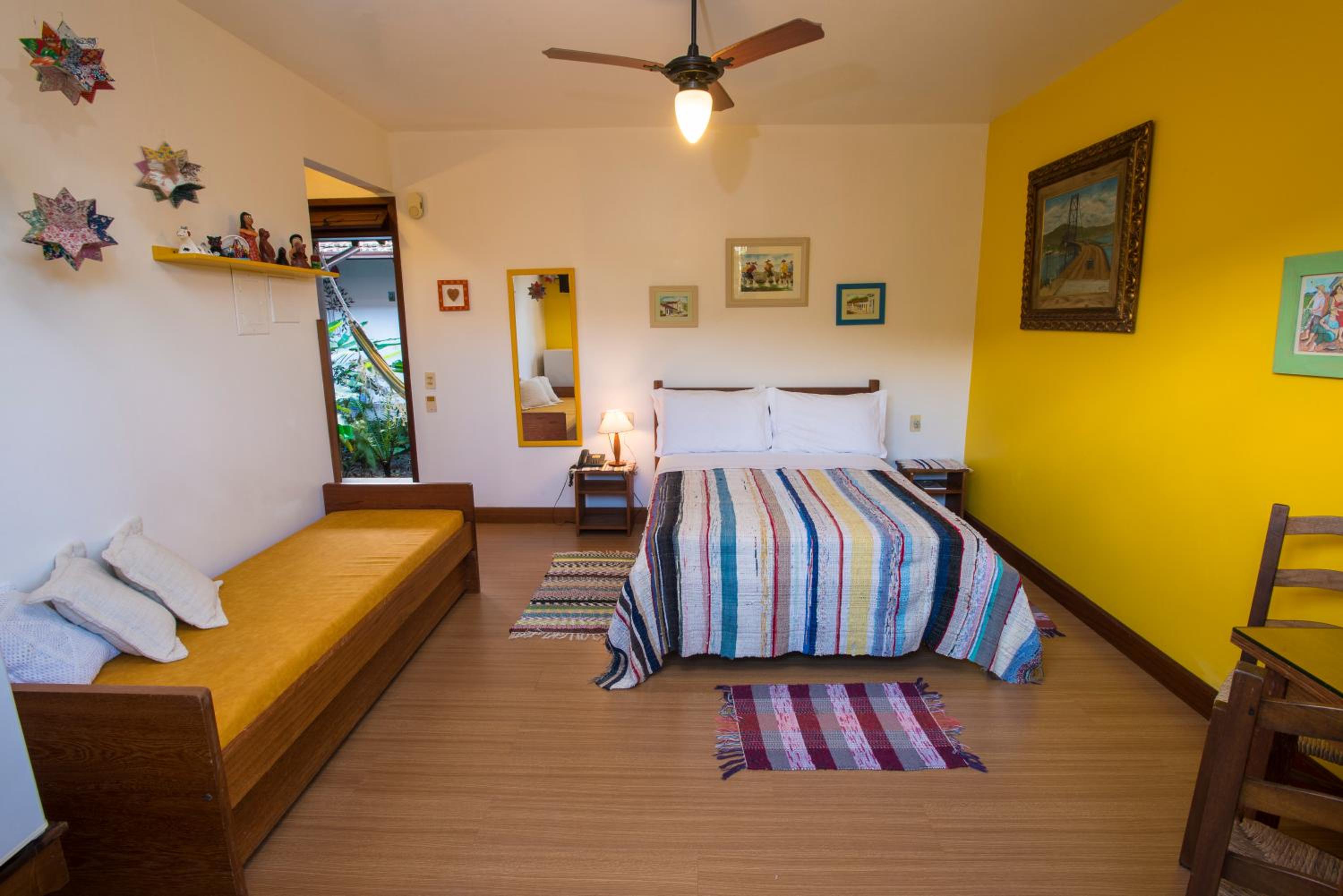 Suite - Photo 7