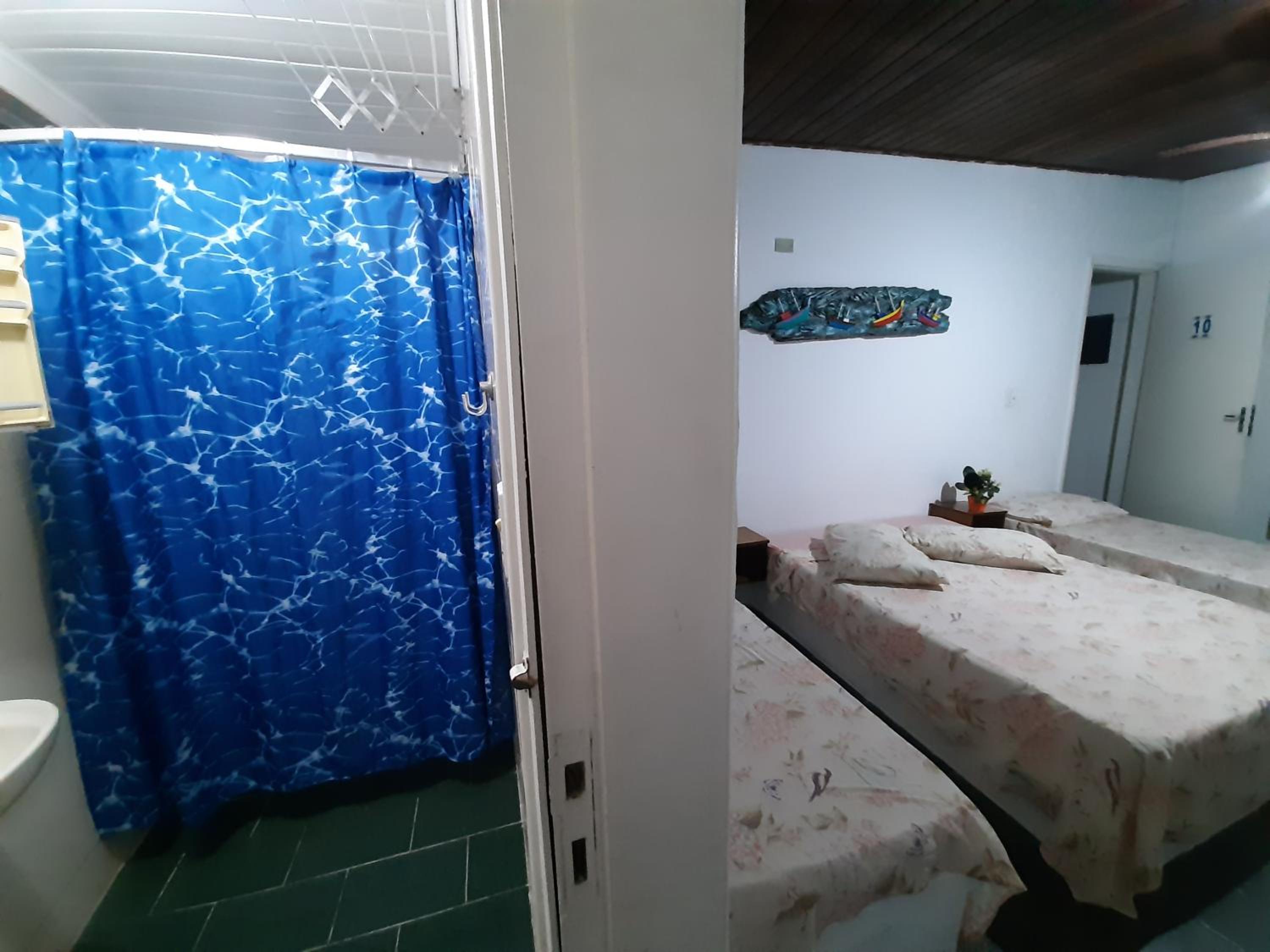 Quadruple Room - Photo 6