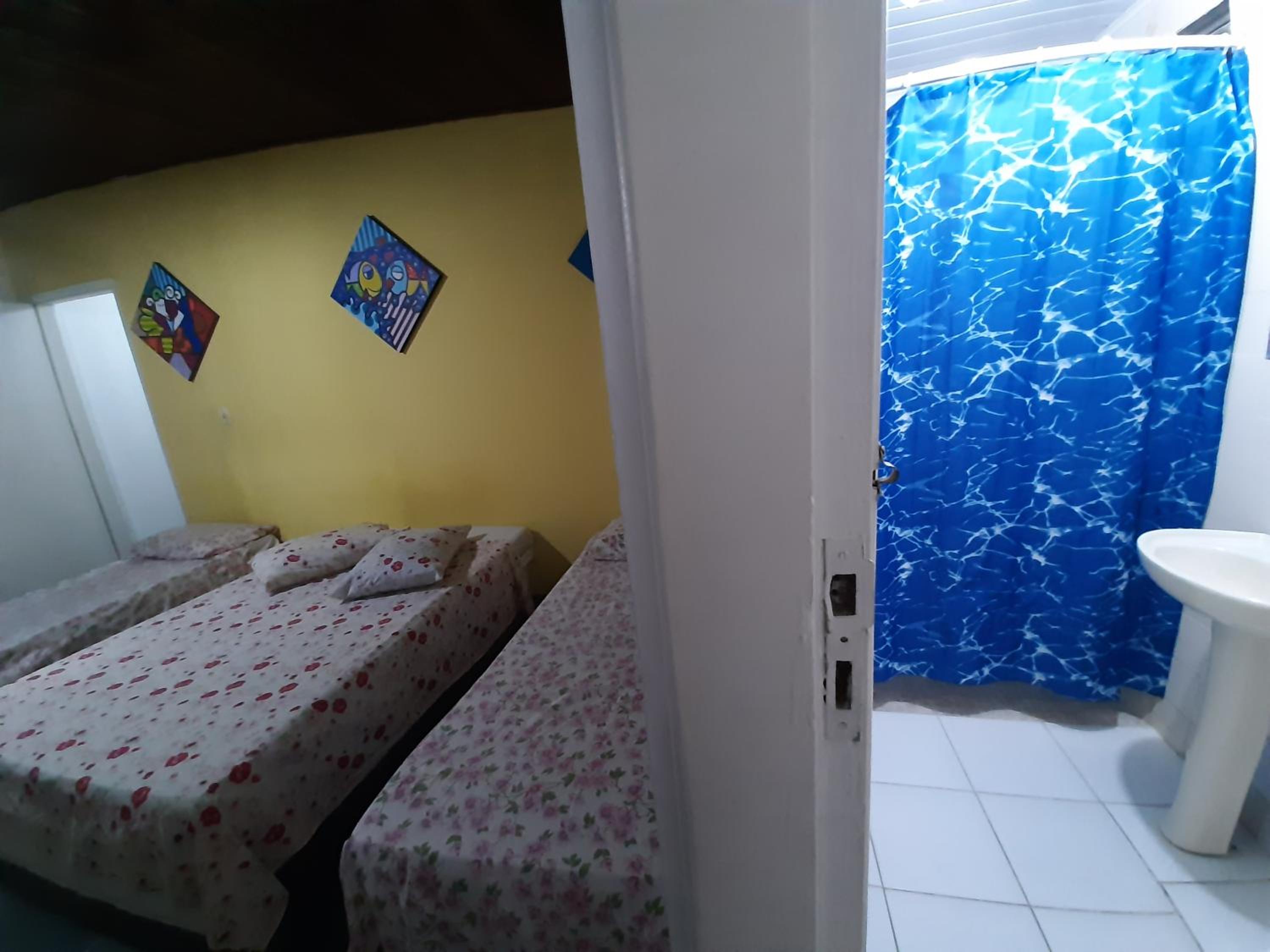 Quadruple Room - Photo 7