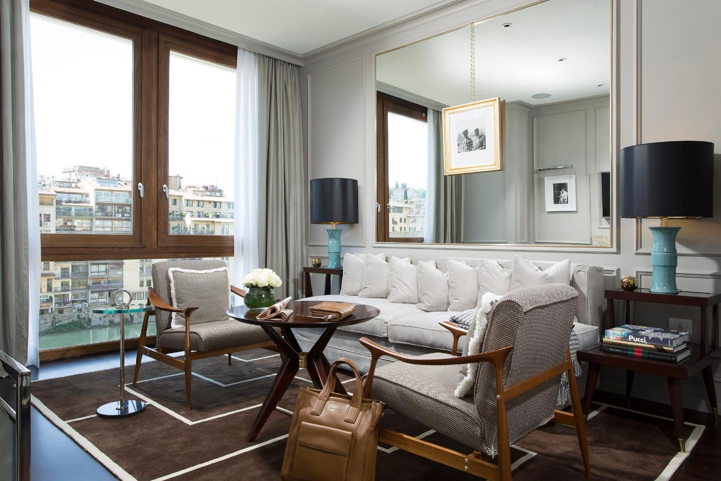 Prestige Suite with River View photo 2