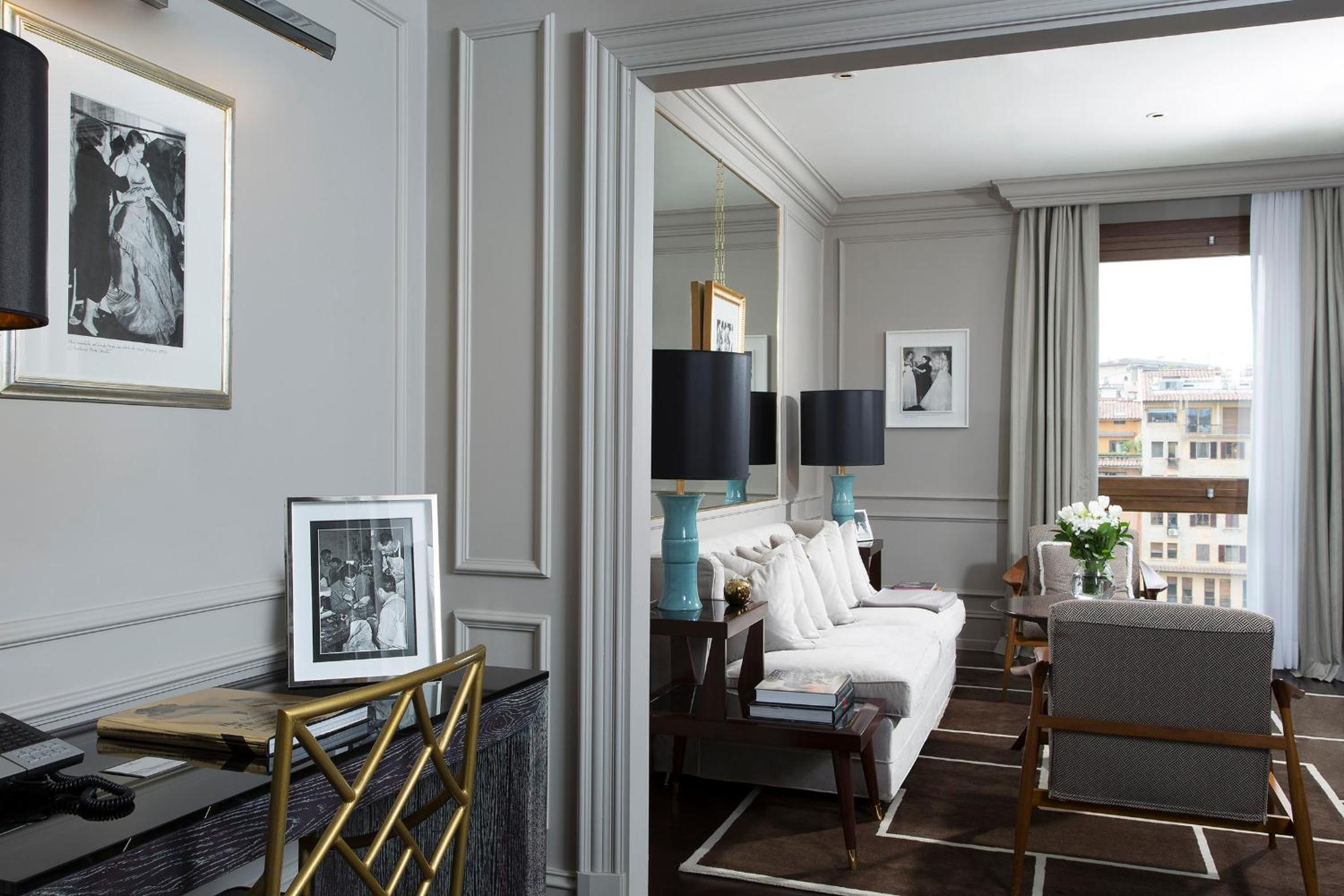 Superior Suite with River View photo 2