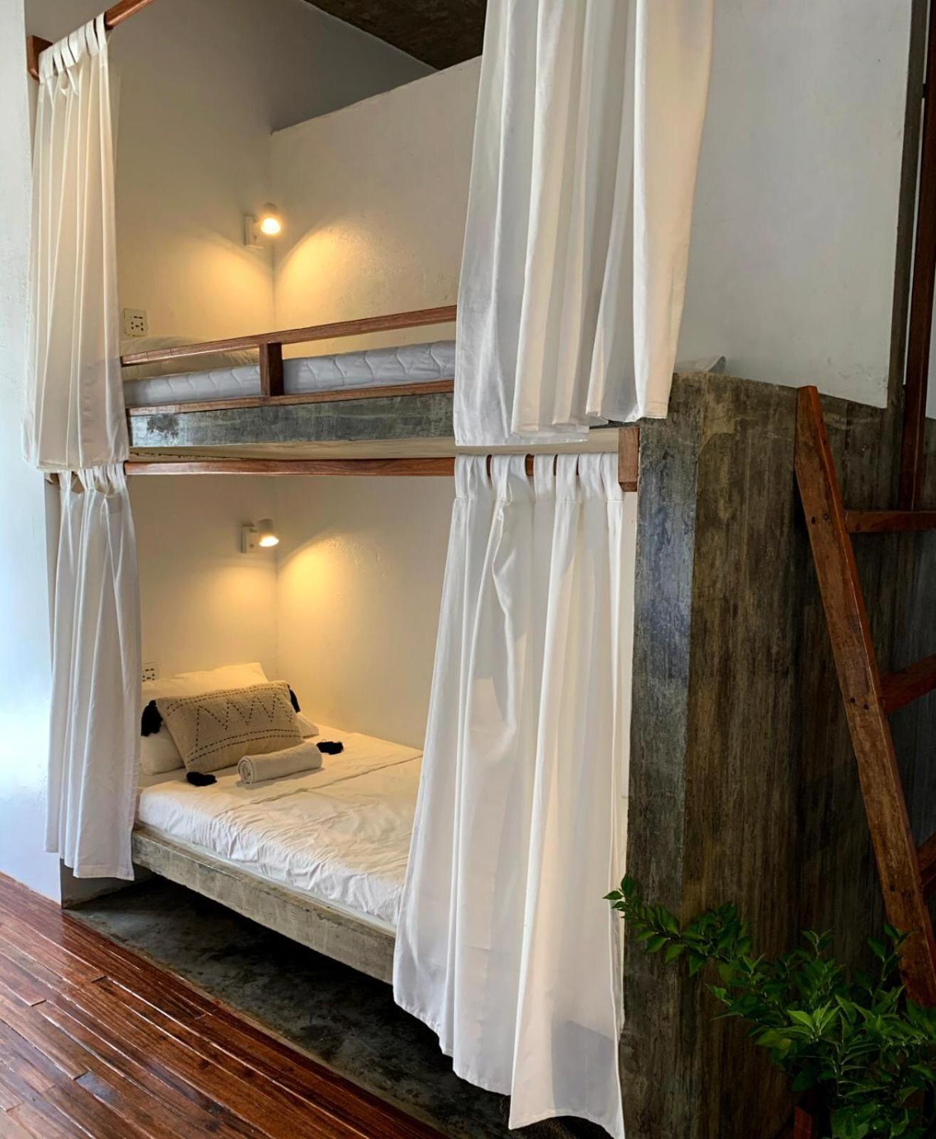 Bed in 6-Bed Mixed Dormitory Room