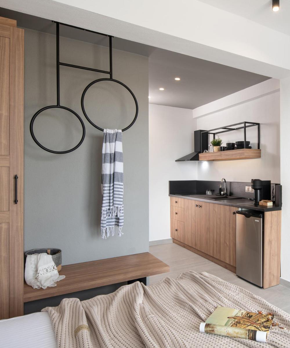 Studio with Sea View