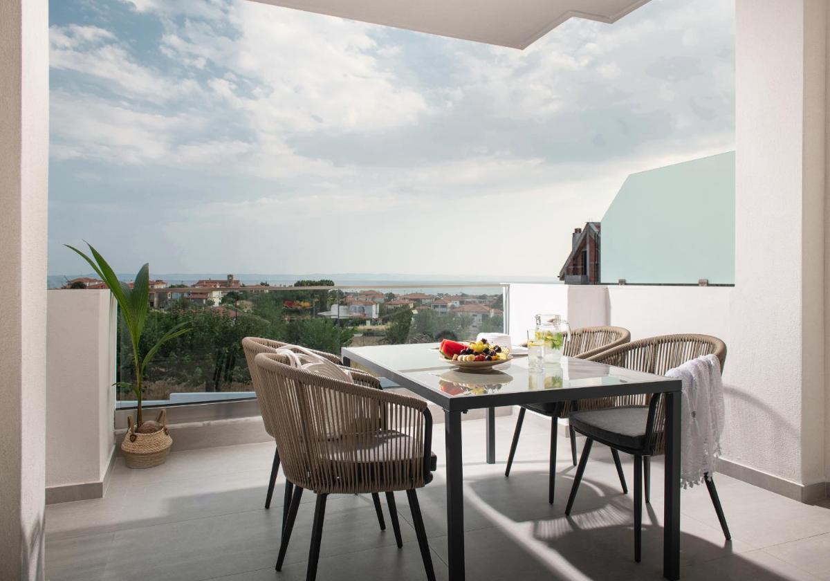 Superior Suite with Sea View photo 1