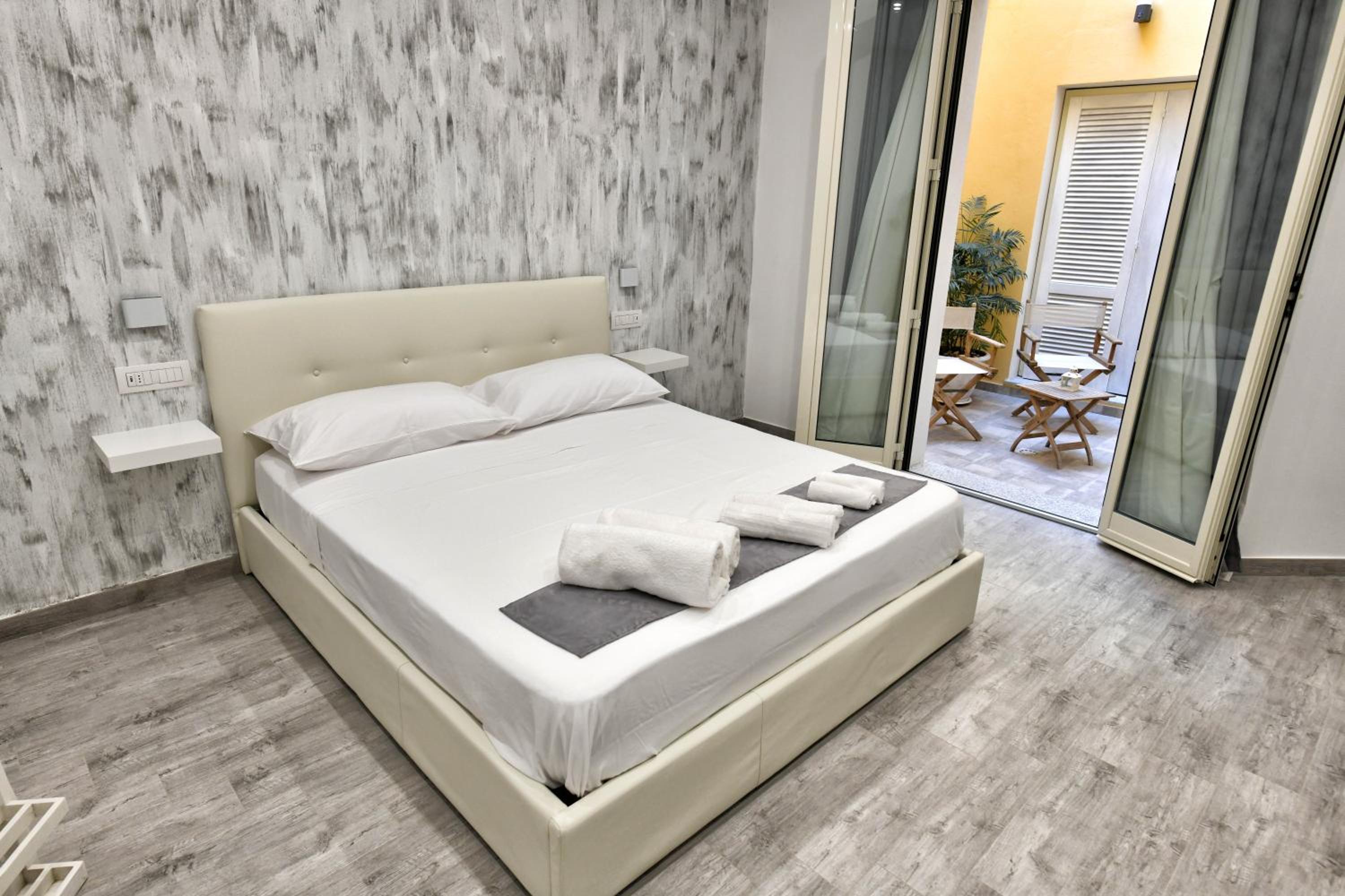 King Room with Balcony