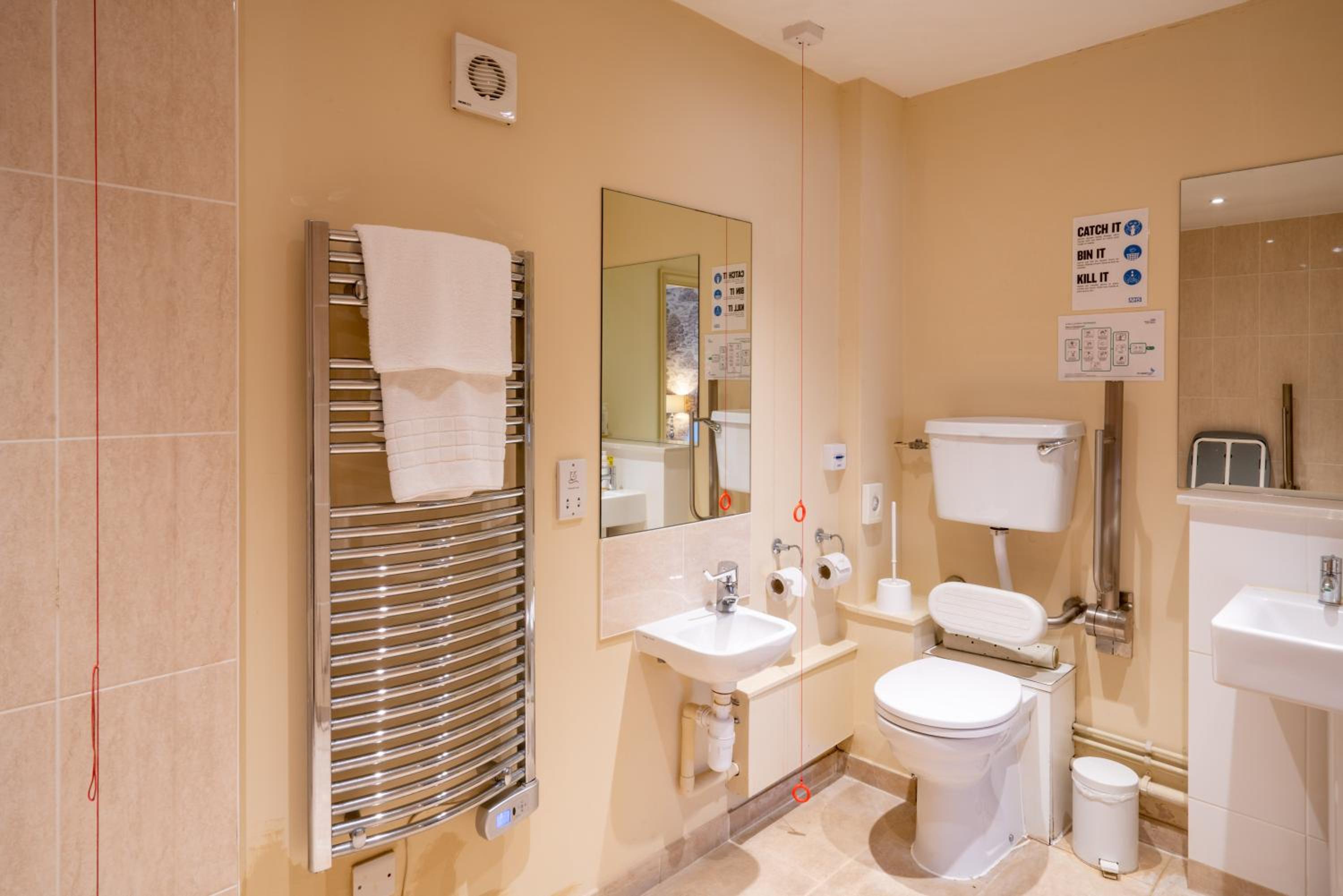 Crown Inn w Tolldown, Zdjęcie 8