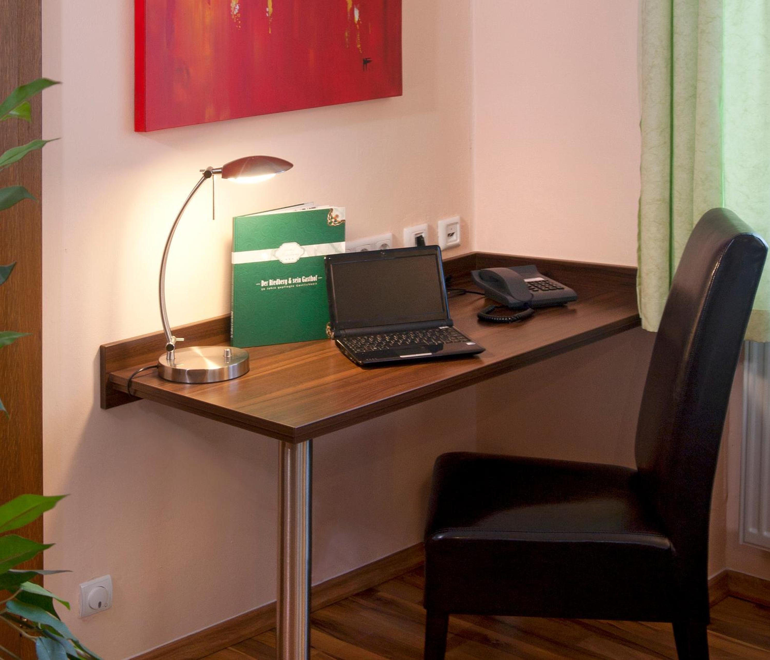 Suite - Photo 4