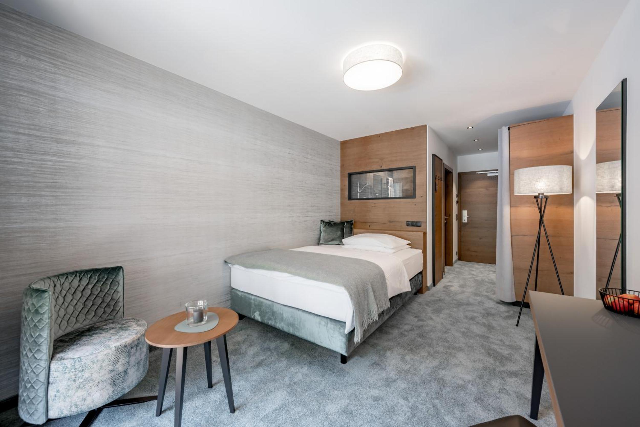 Deluxe Double Room with Balcony