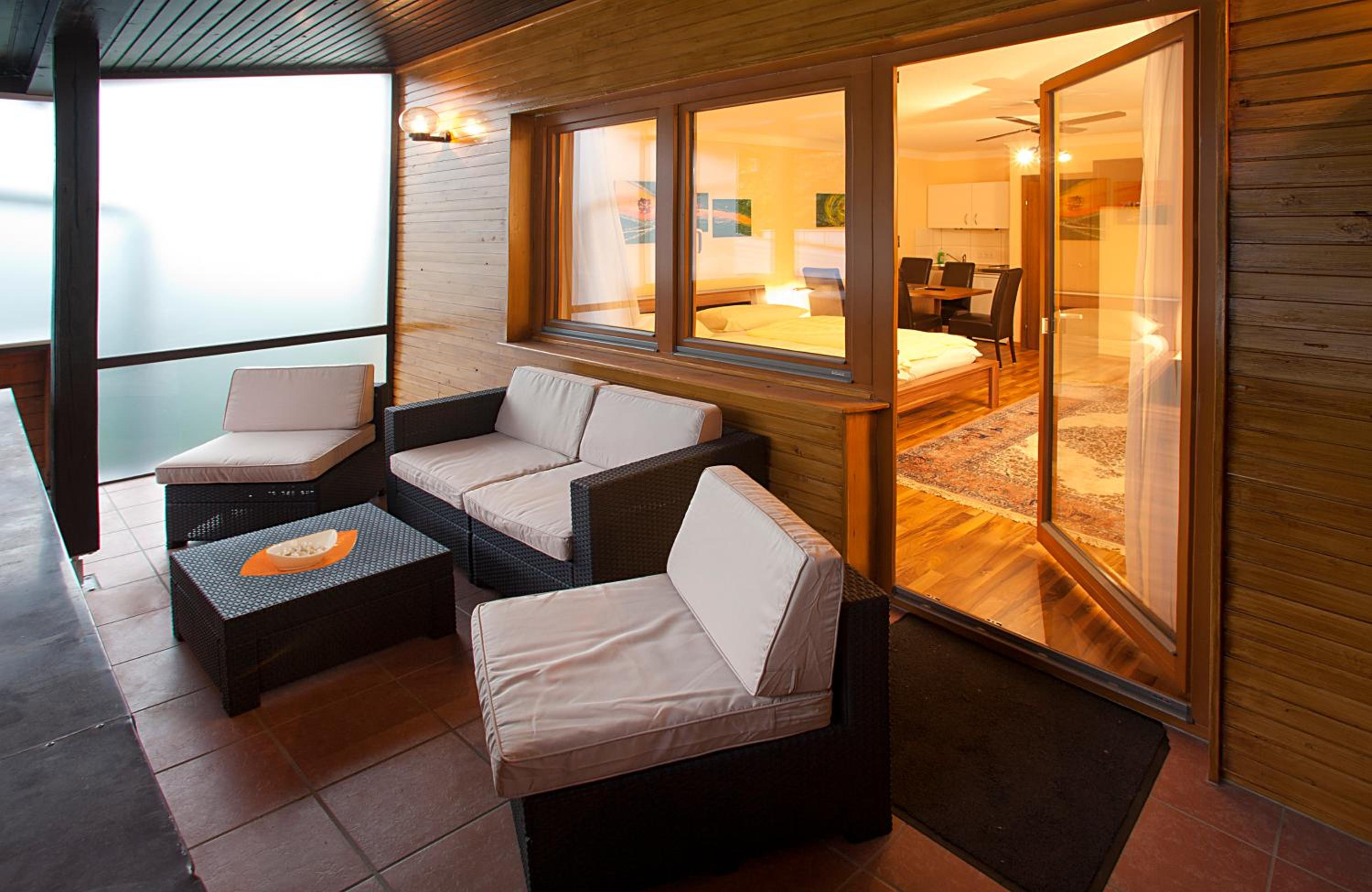 Suite - Photo 5