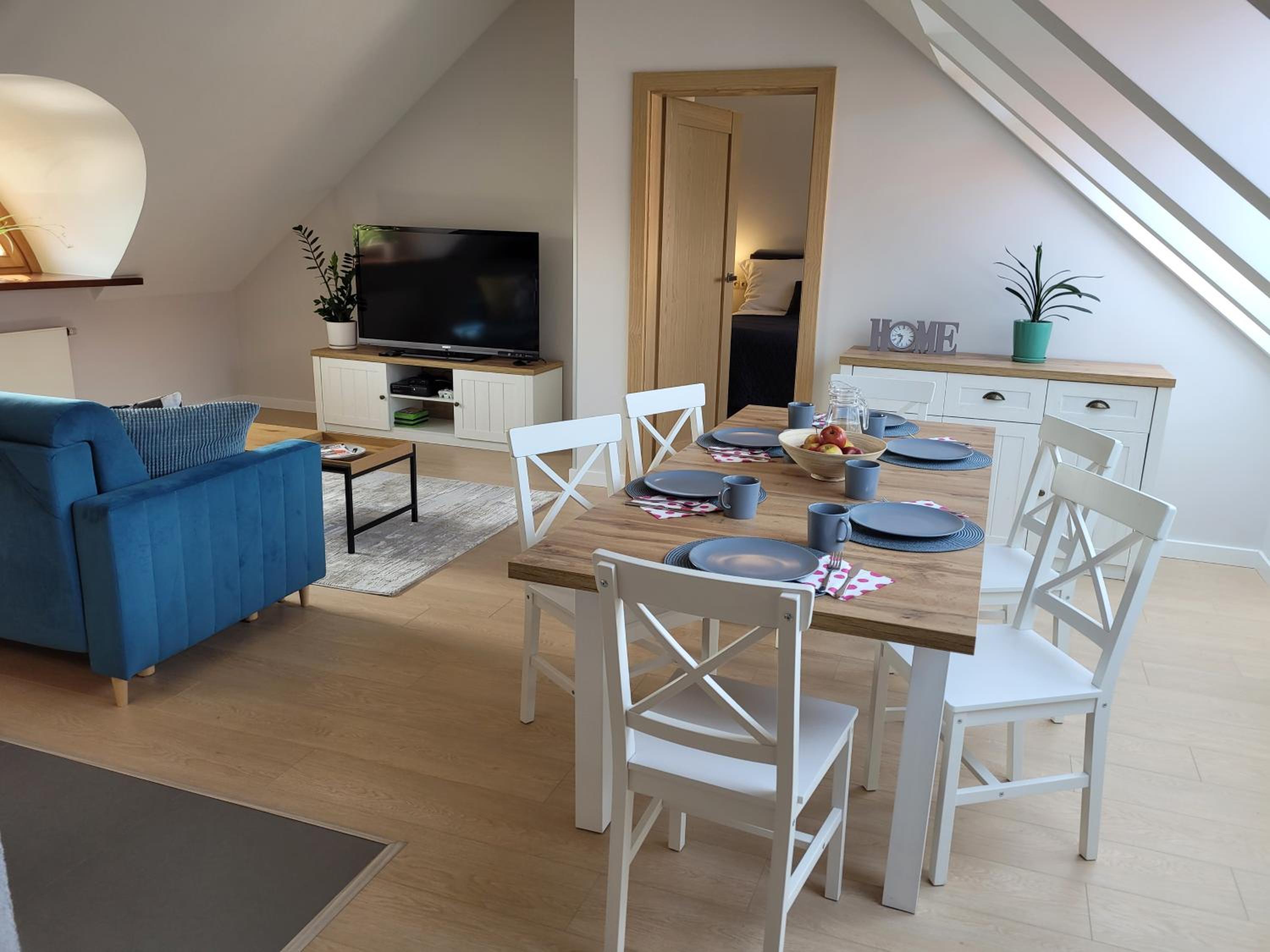 Three-Bedroom Apartment - Photo 34
