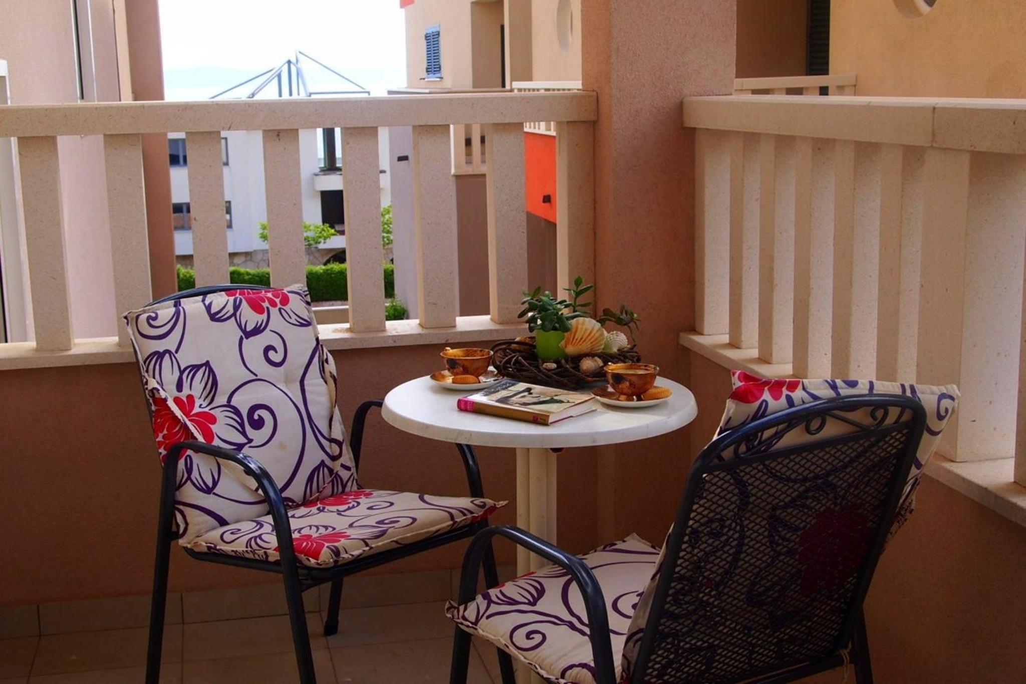 Studio with Balcony with Partial Sea View photo 3