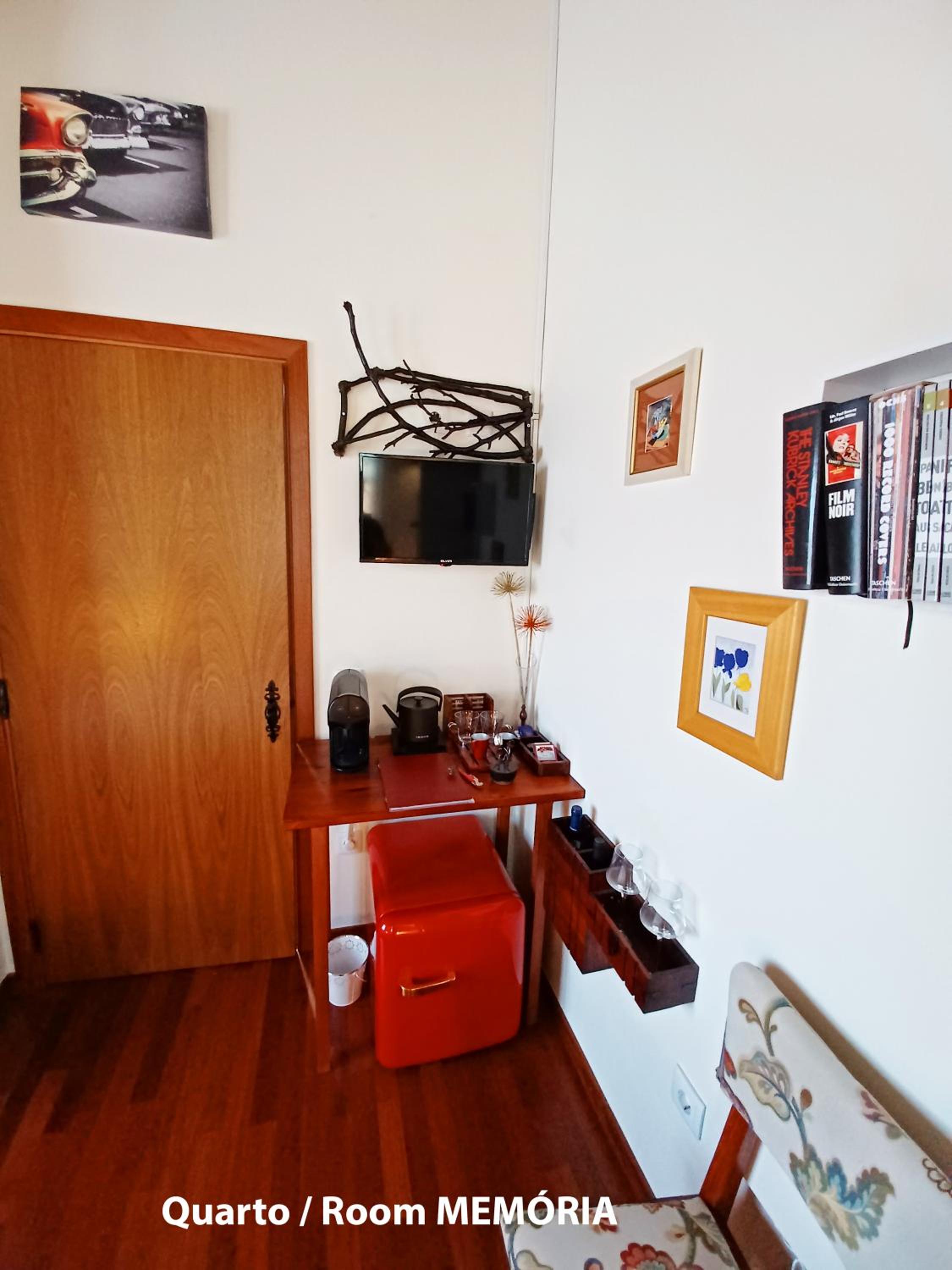 Small Double Room - Photo 4