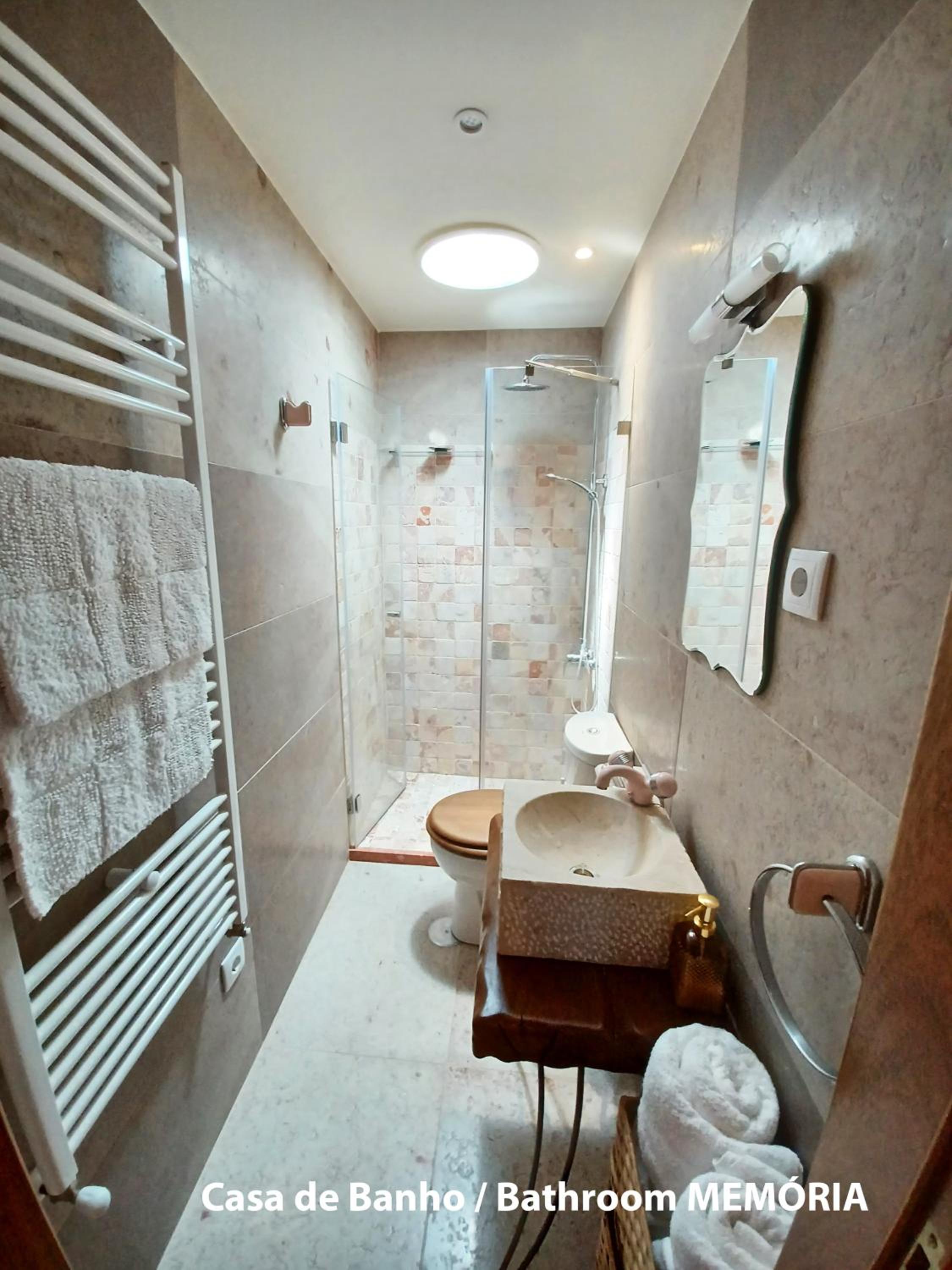 Small Double Room - Photo 8