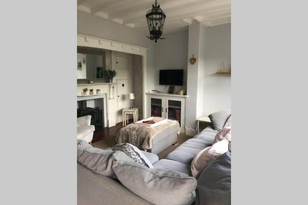 Three-Bedroom House photo 1