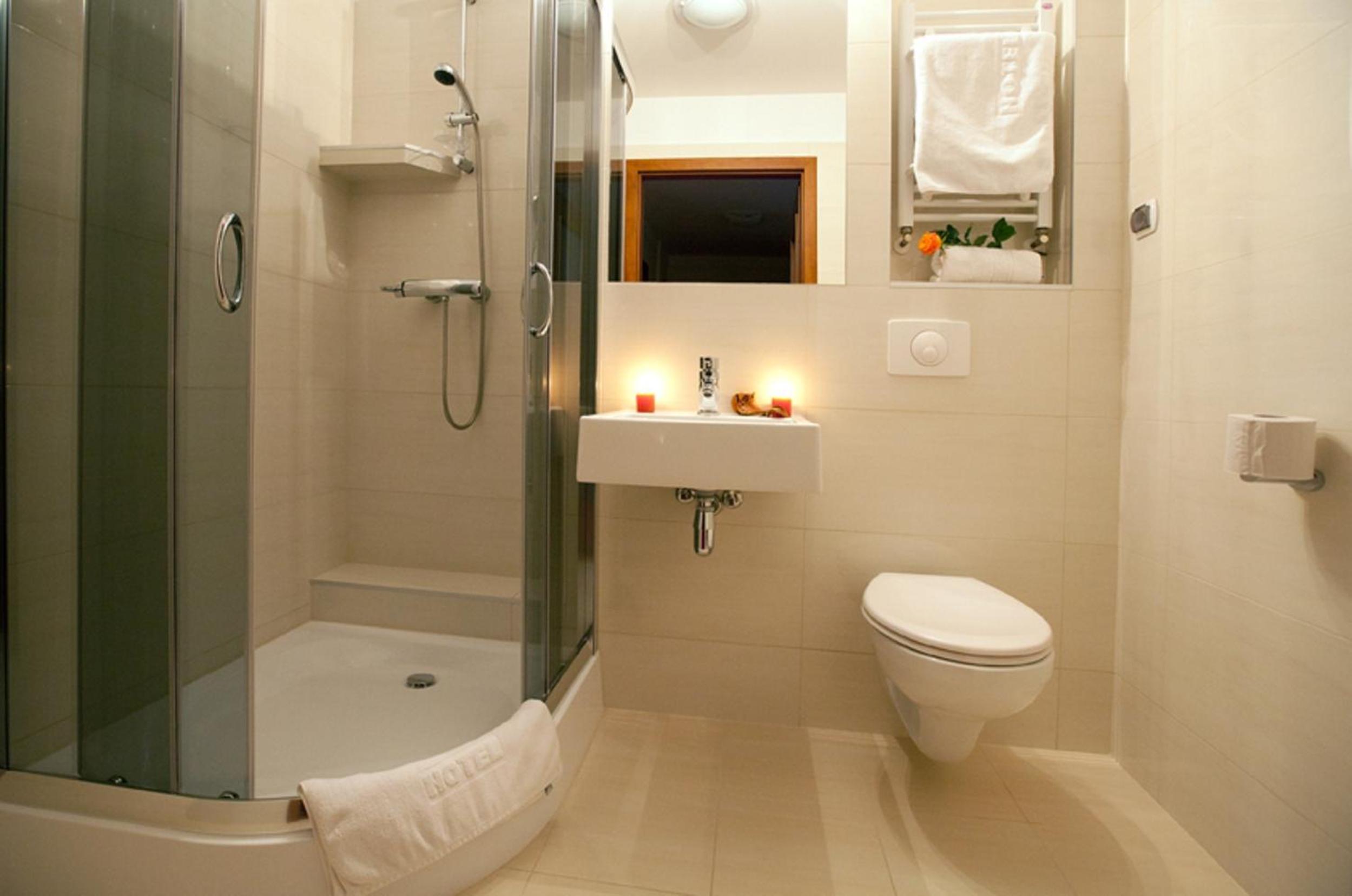Double Room with Balcony photo 3